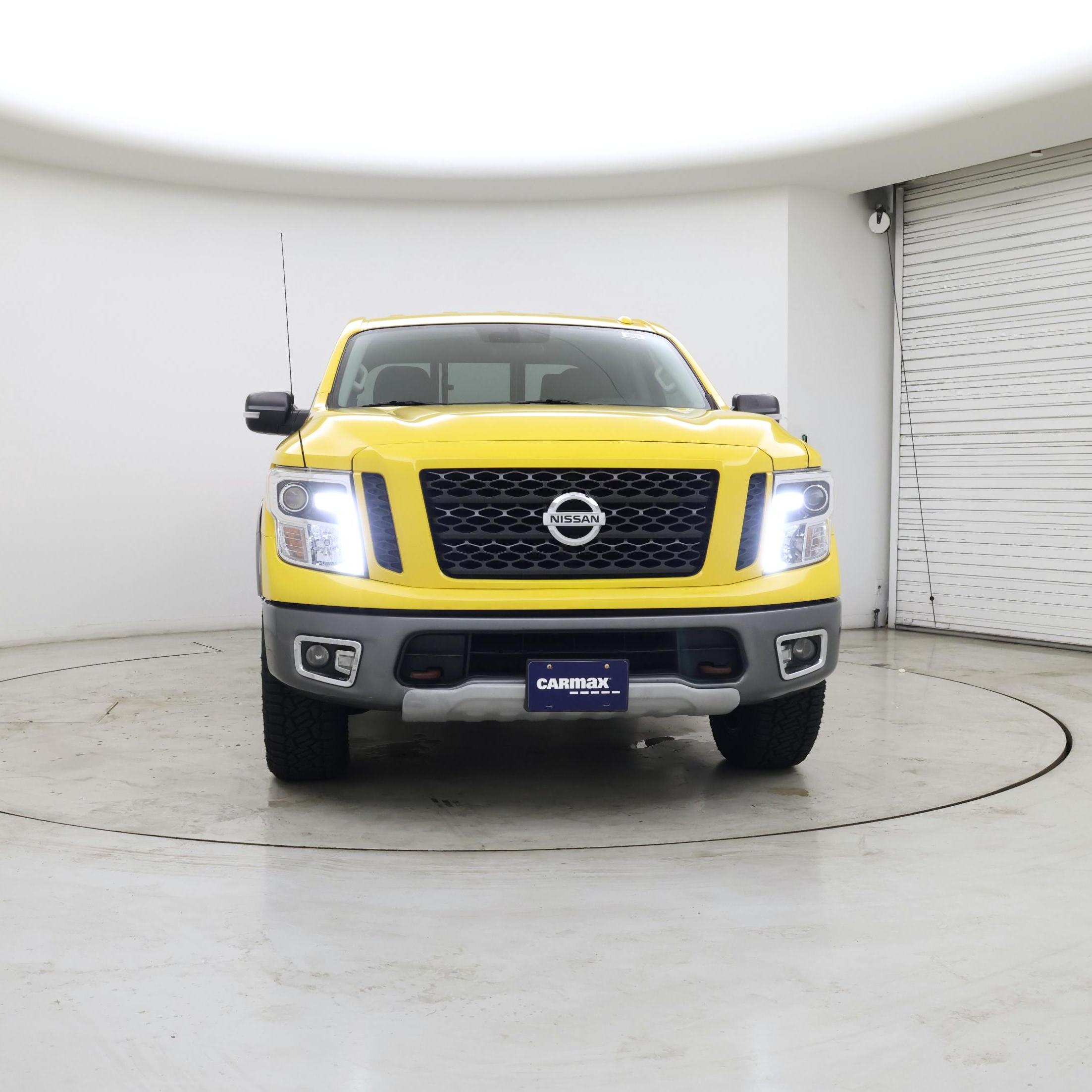 Thumbnail: 2018 Nissan Titan - 5