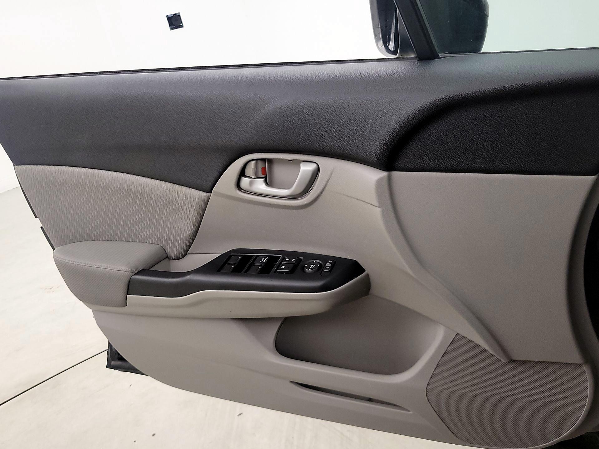 Thumbnail: 2014 Honda Civic - 12