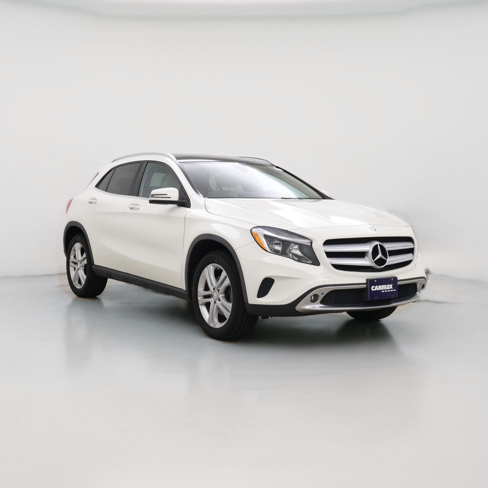 Thumbnail: 2017 Mercedes-Benz GLA - 1