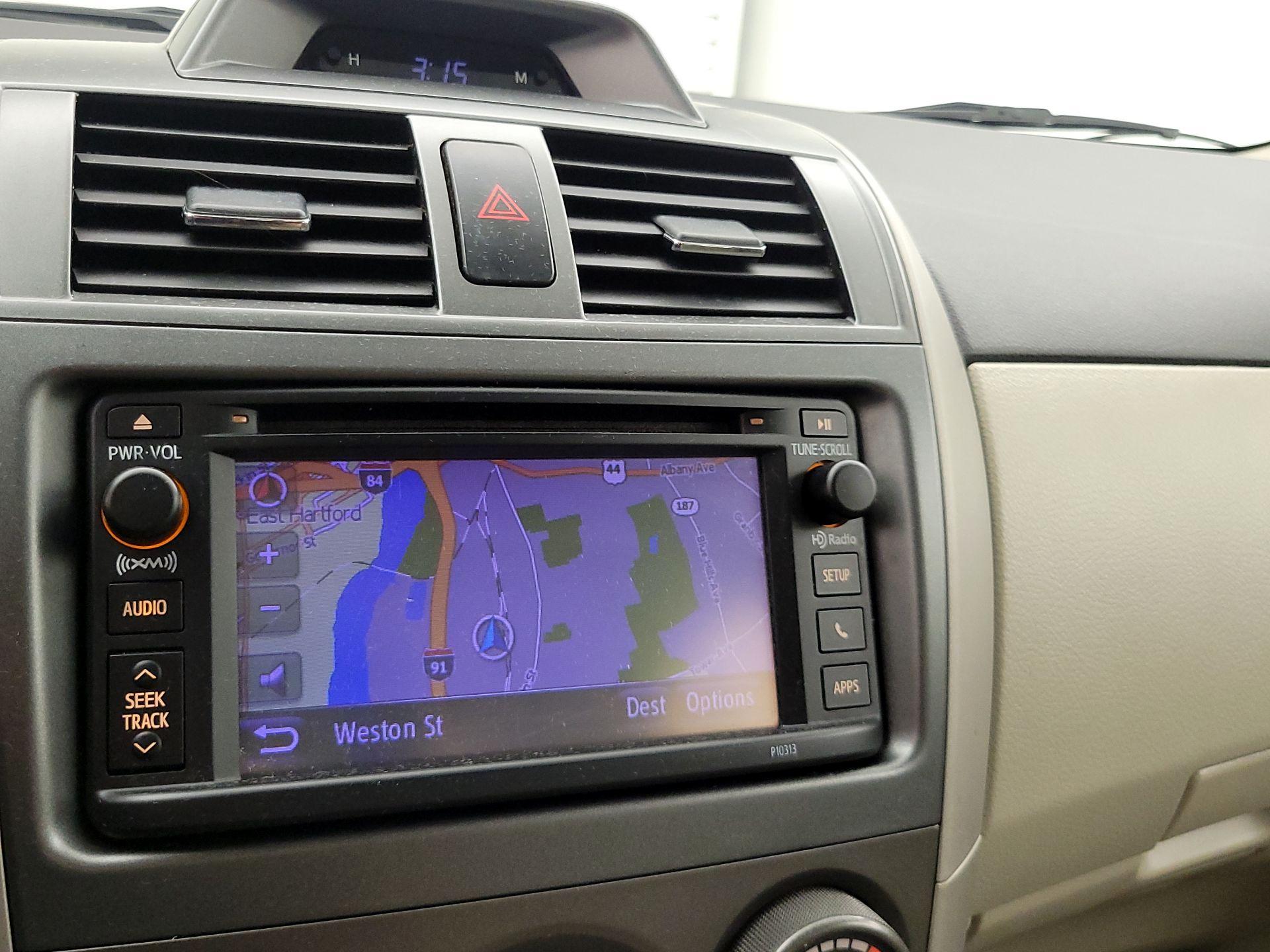 Thumbnail: 2013 Toyota Corolla - 14