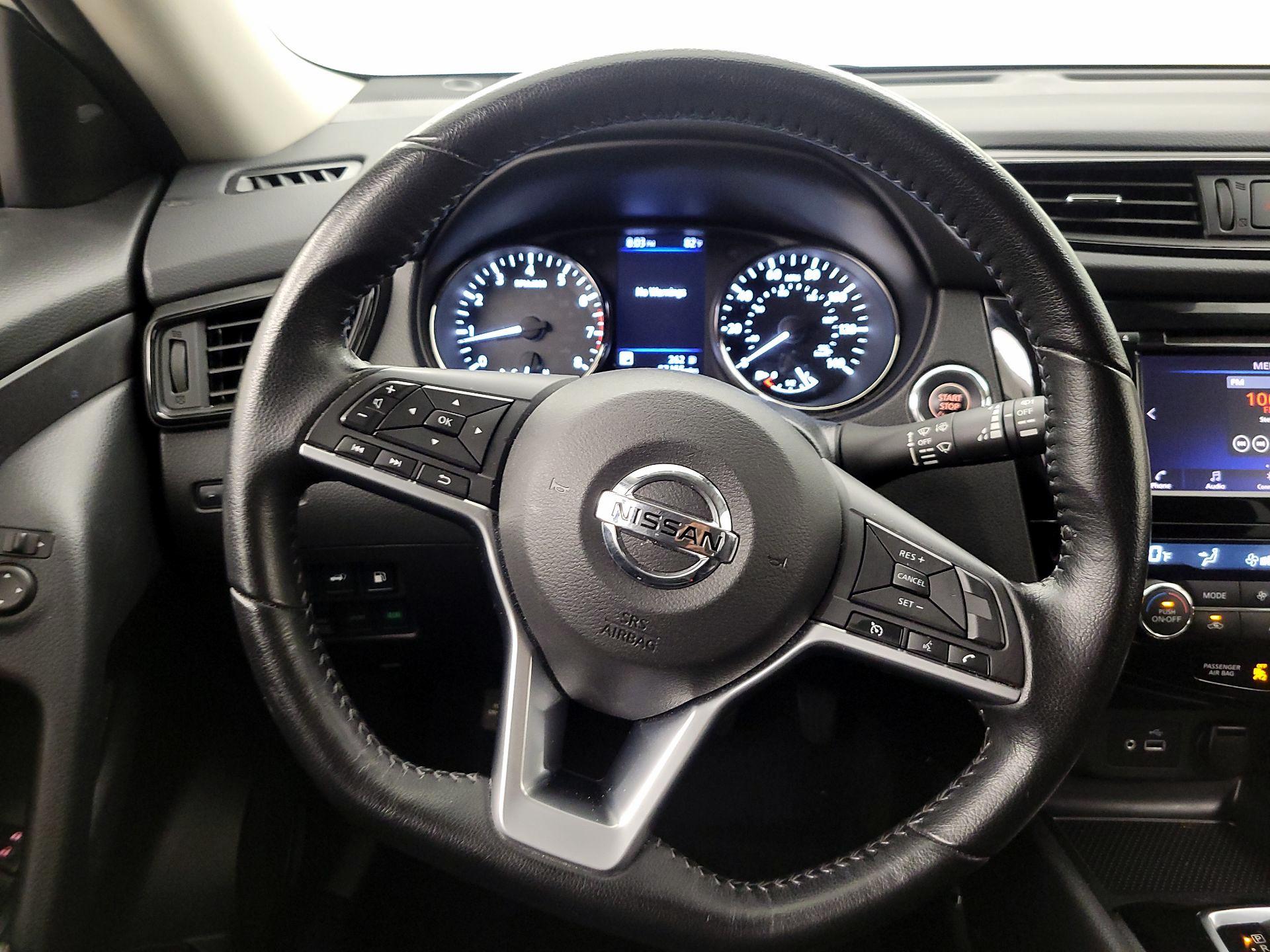 Thumbnail: 2020 Nissan Rogue - 10