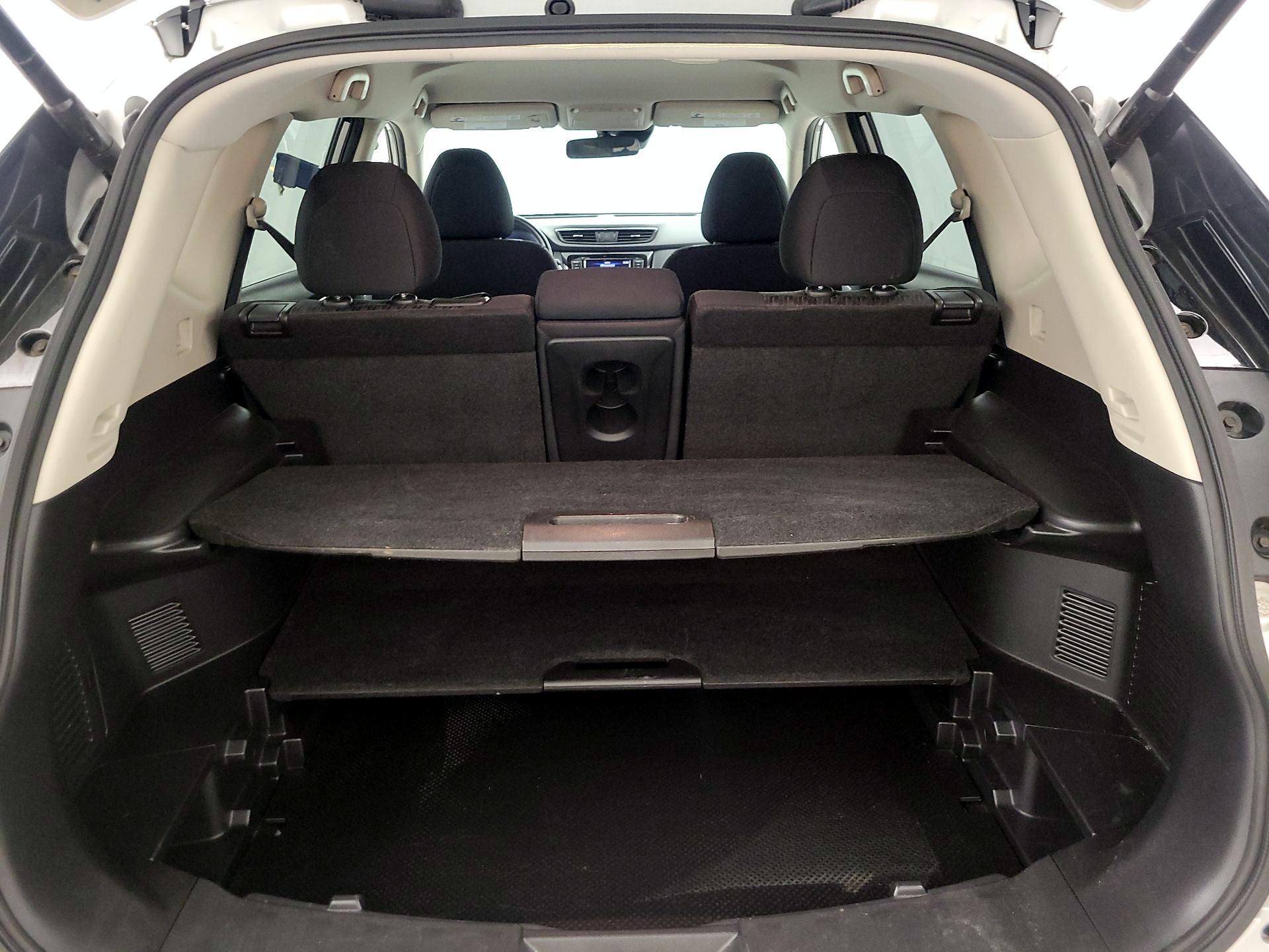 Thumbnail: 2020 Nissan Rogue - 20