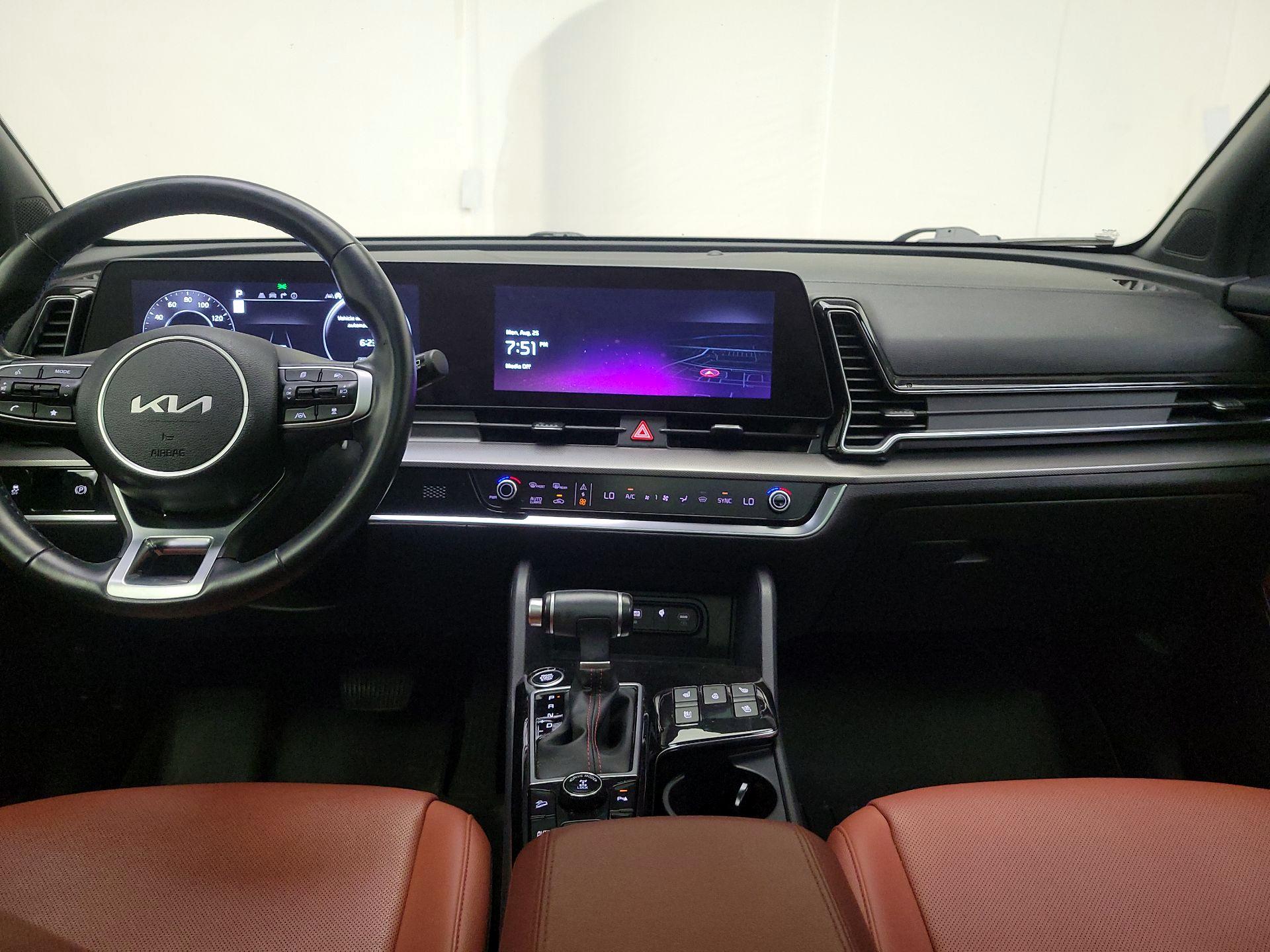 Thumbnail: 2023 Kia Sportage - 9