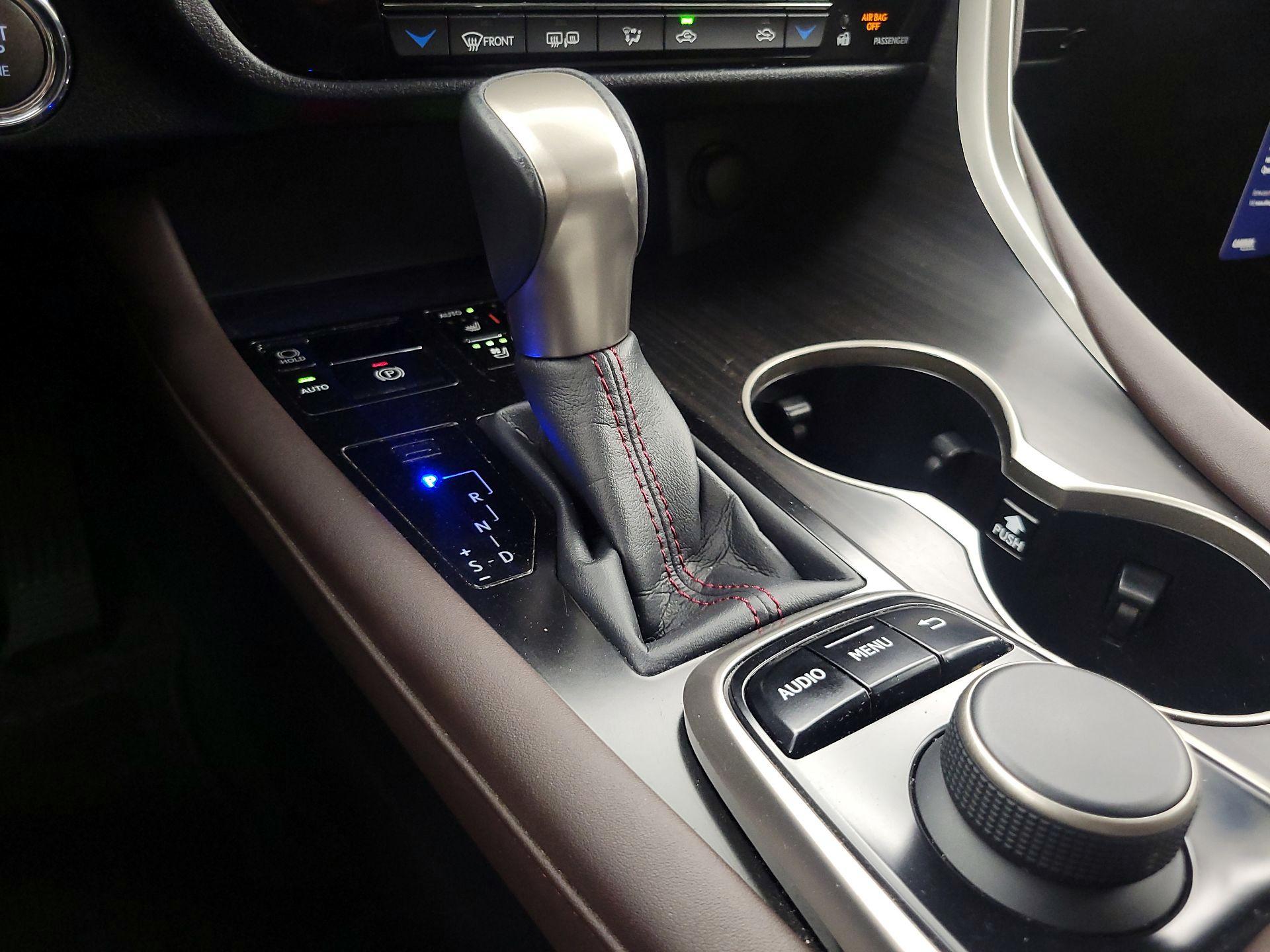 Thumbnail: 2019 Lexus RX - 17
