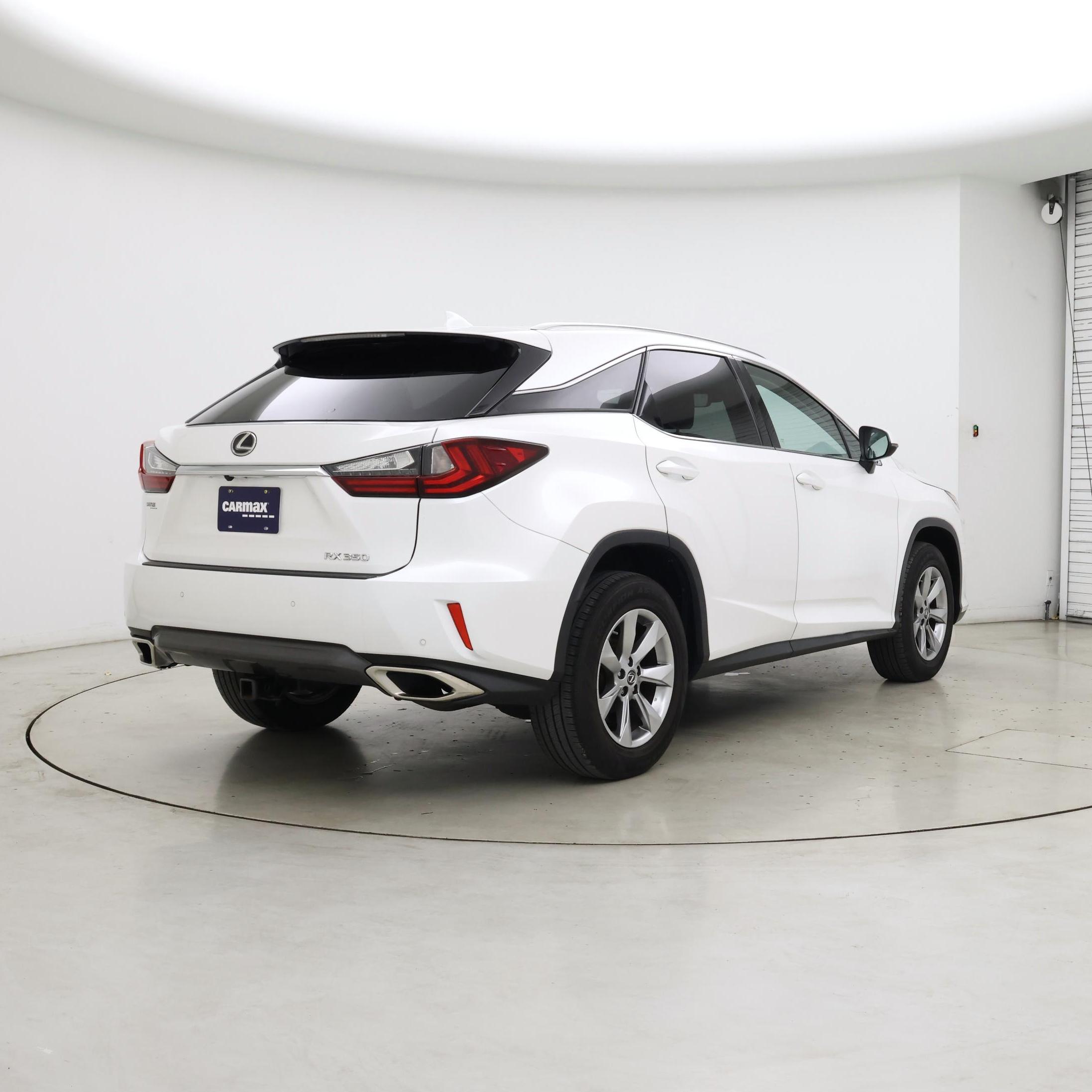 Thumbnail: 2019 Lexus RX - 8