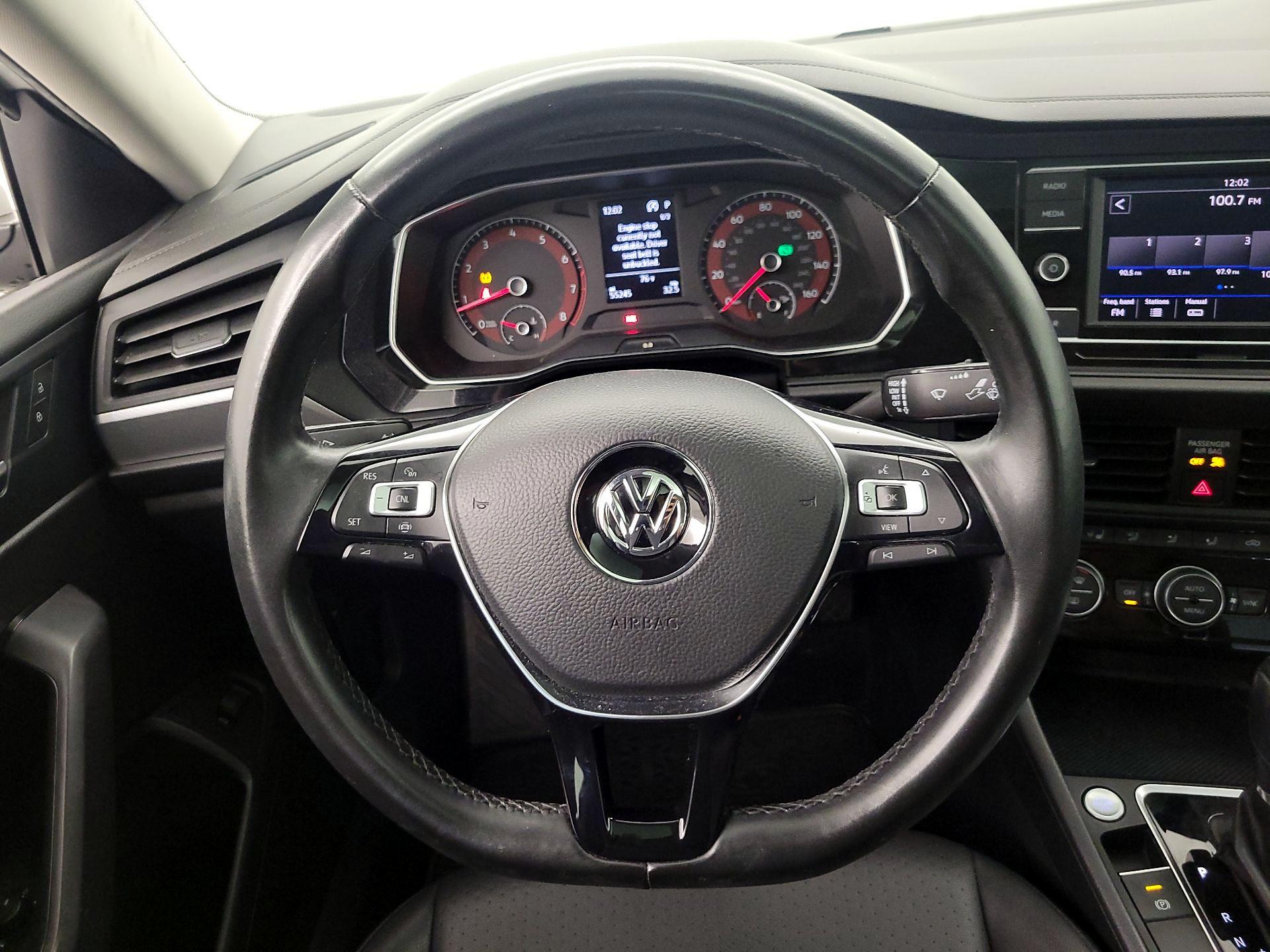 Thumbnail: 2019 Volkswagen Jetta - 10