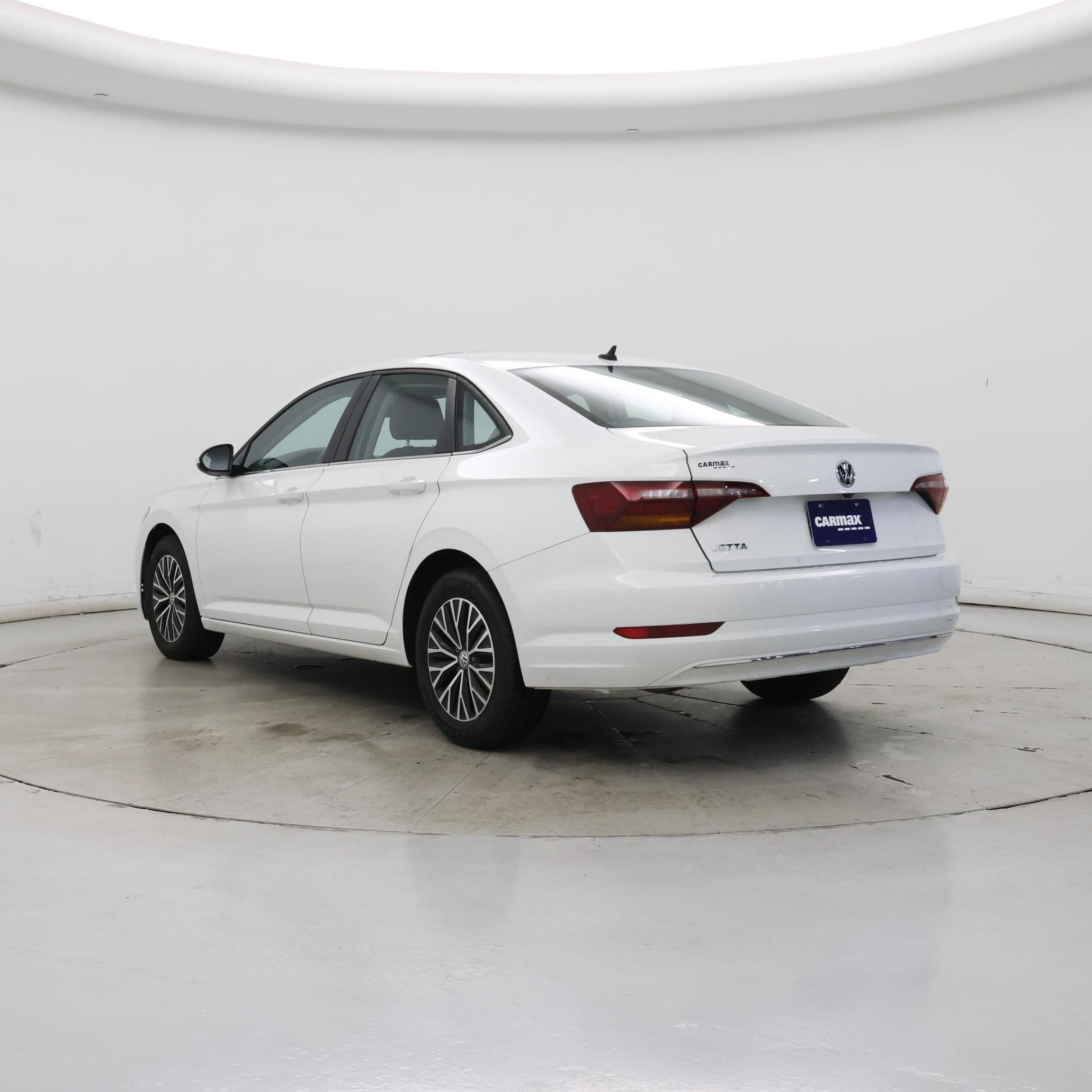 Thumbnail: 2019 Volkswagen Jetta - 2