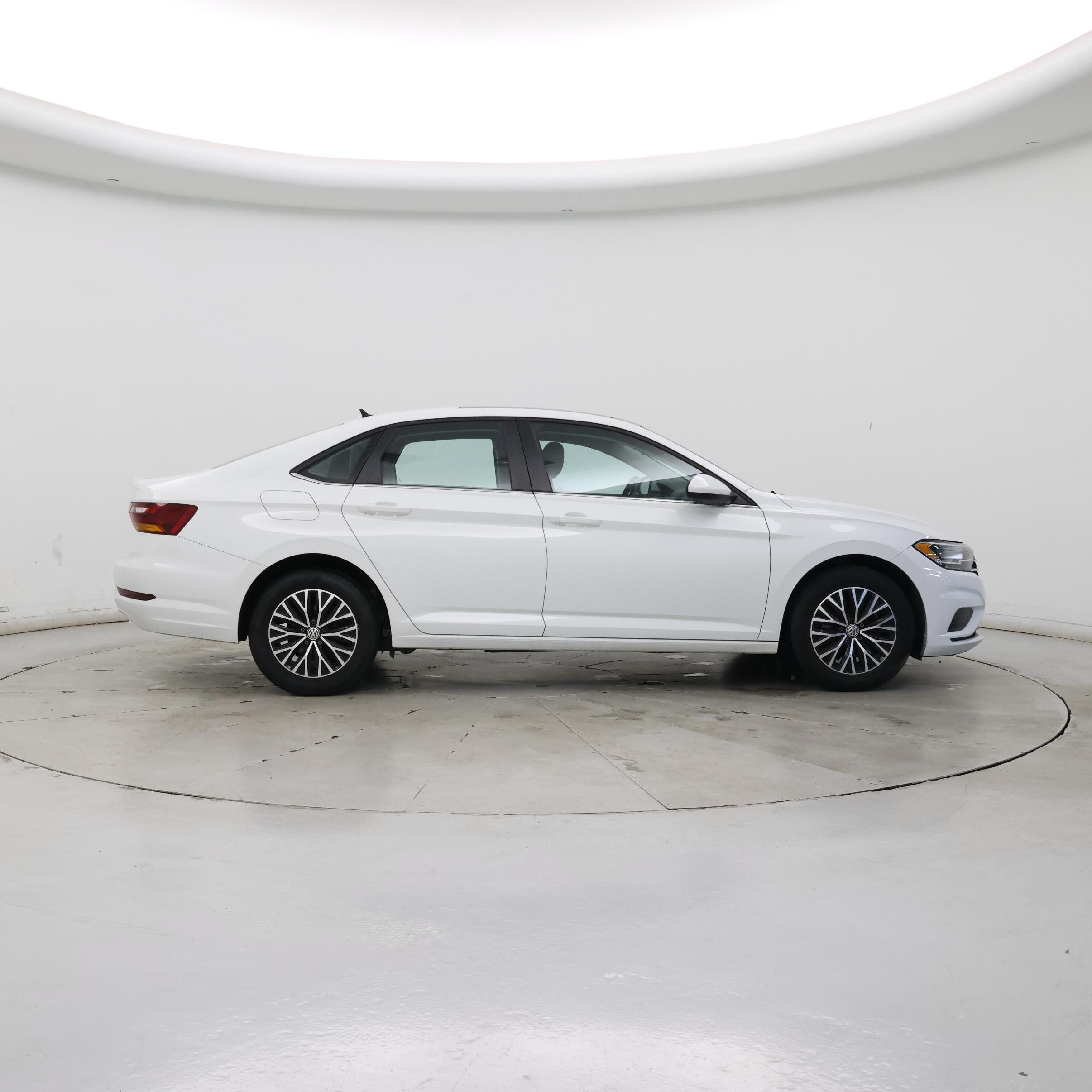 Thumbnail: 2019 Volkswagen Jetta - 7
