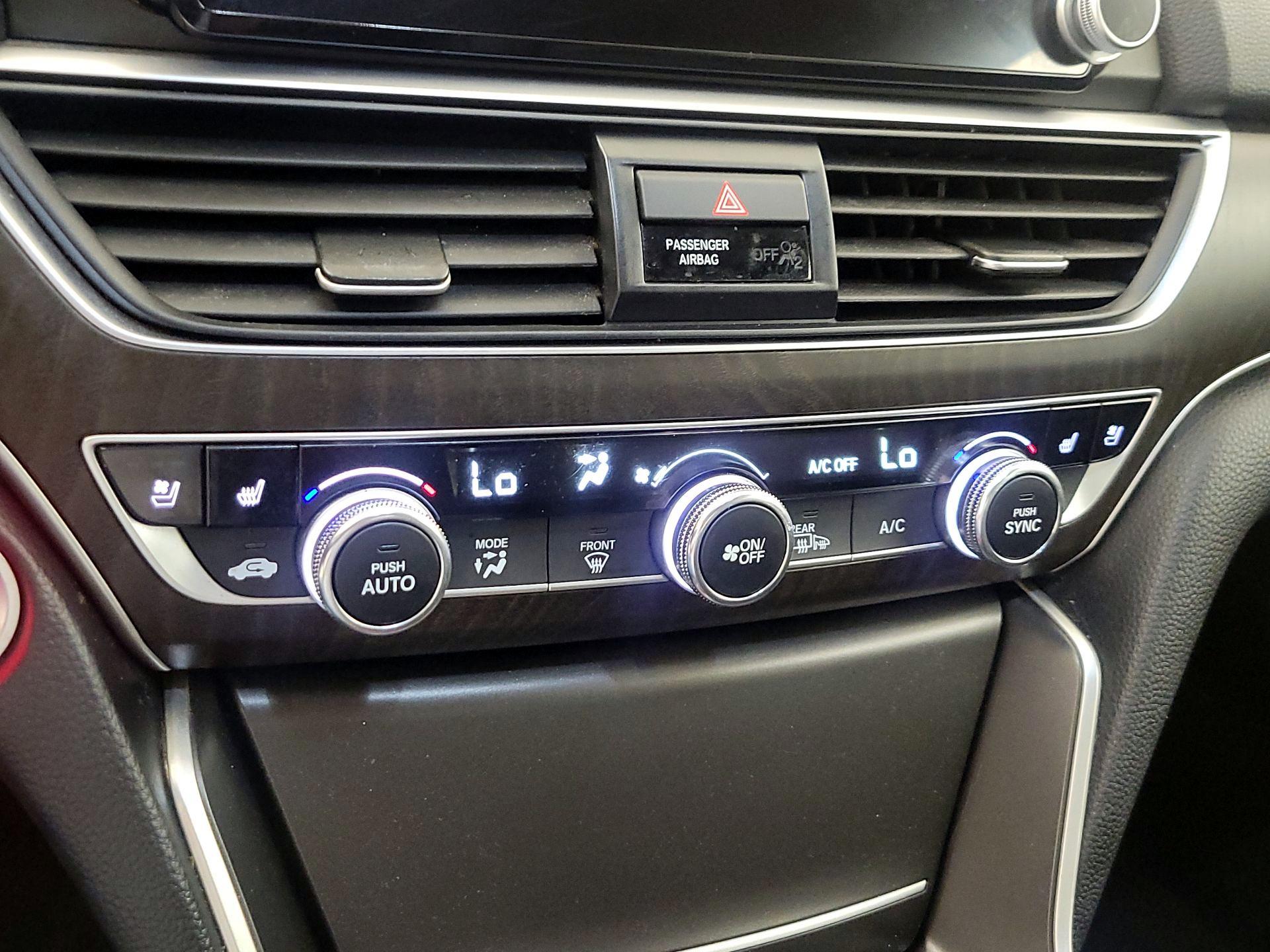 Thumbnail: 2019 Honda Accord - 17