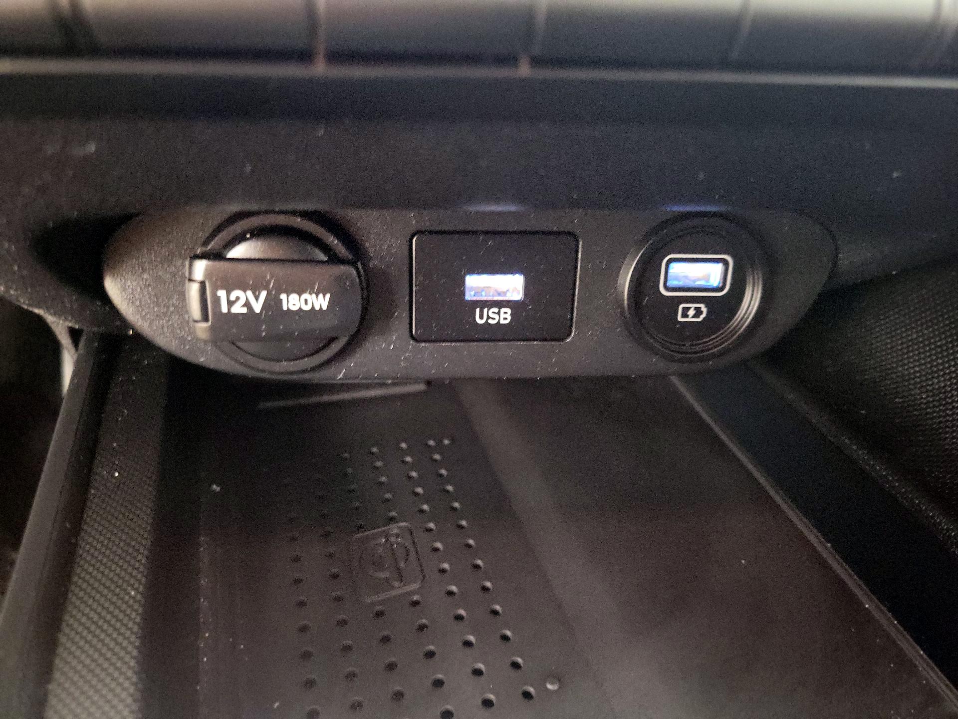 Thumbnail: 2023 Hyundai Elantra - 19