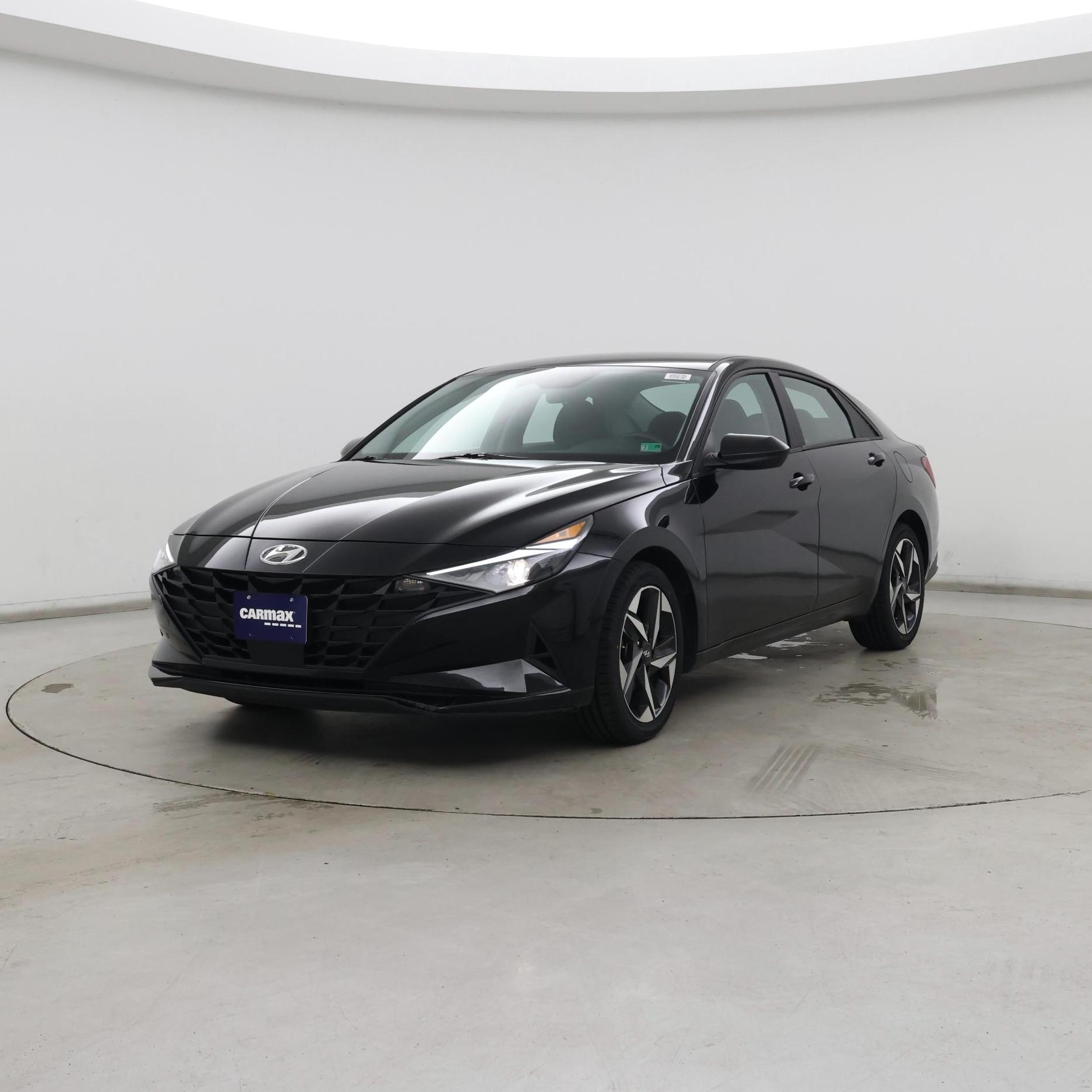 Thumbnail: 2023 Hyundai Elantra - 4