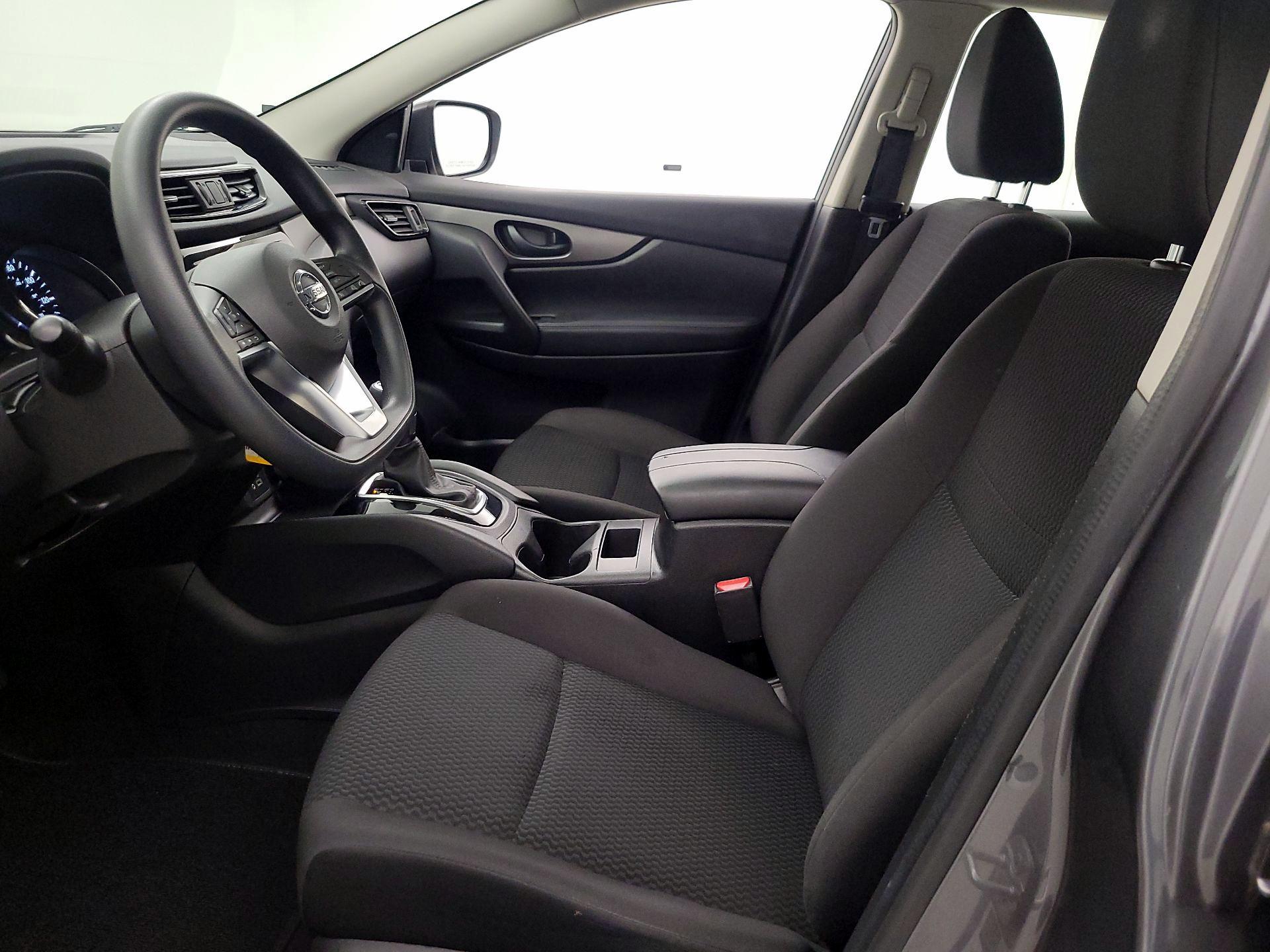 Thumbnail: 2019 Nissan Rogue Sport - 11