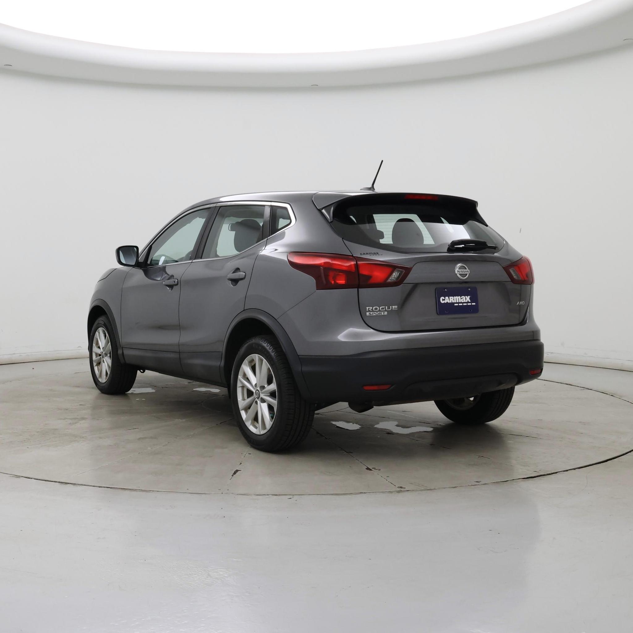 Thumbnail: 2019 Nissan Rogue Sport - 2