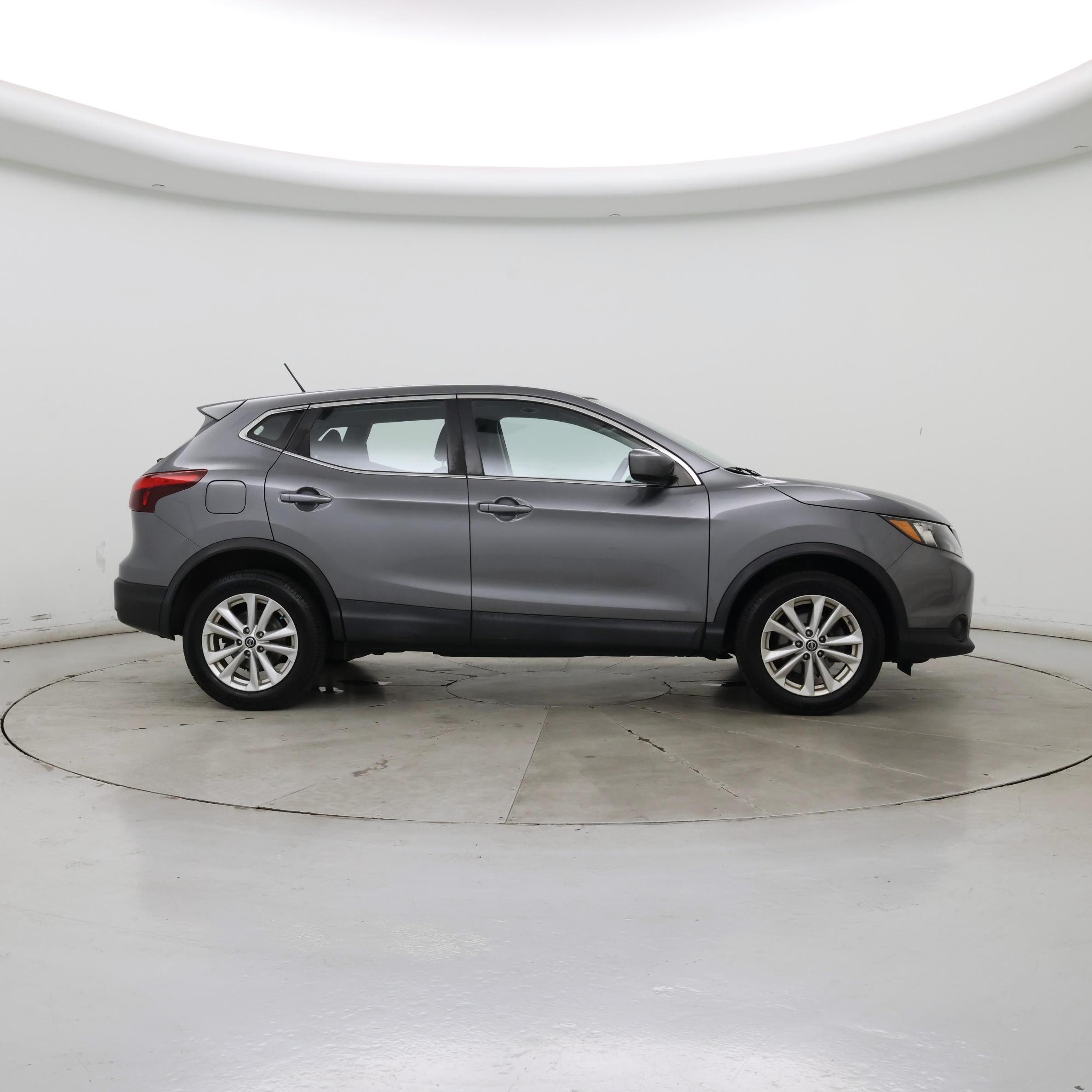 Thumbnail: 2019 Nissan Rogue Sport - 7