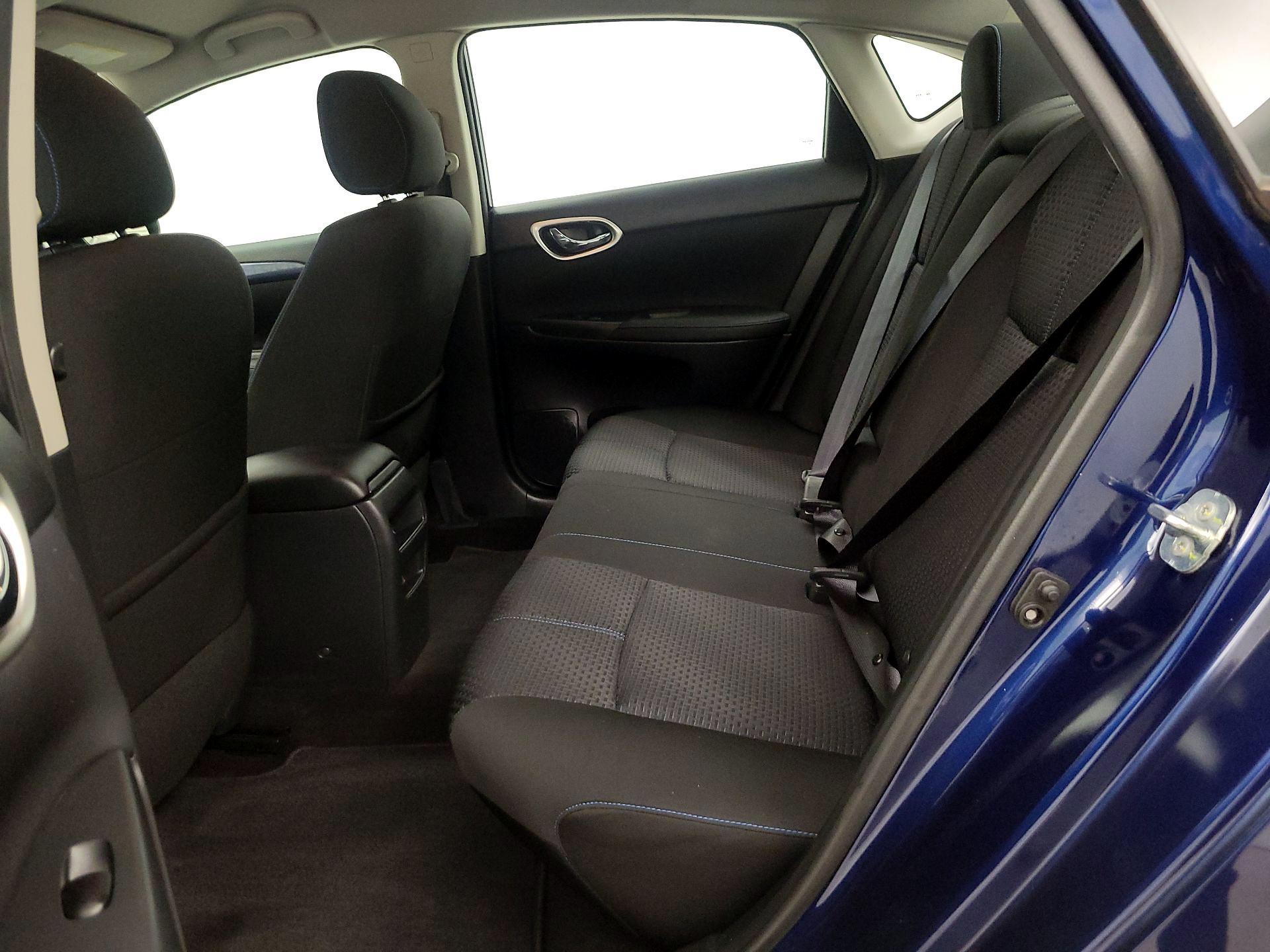 Thumbnail: 2017 Nissan Sentra - 19