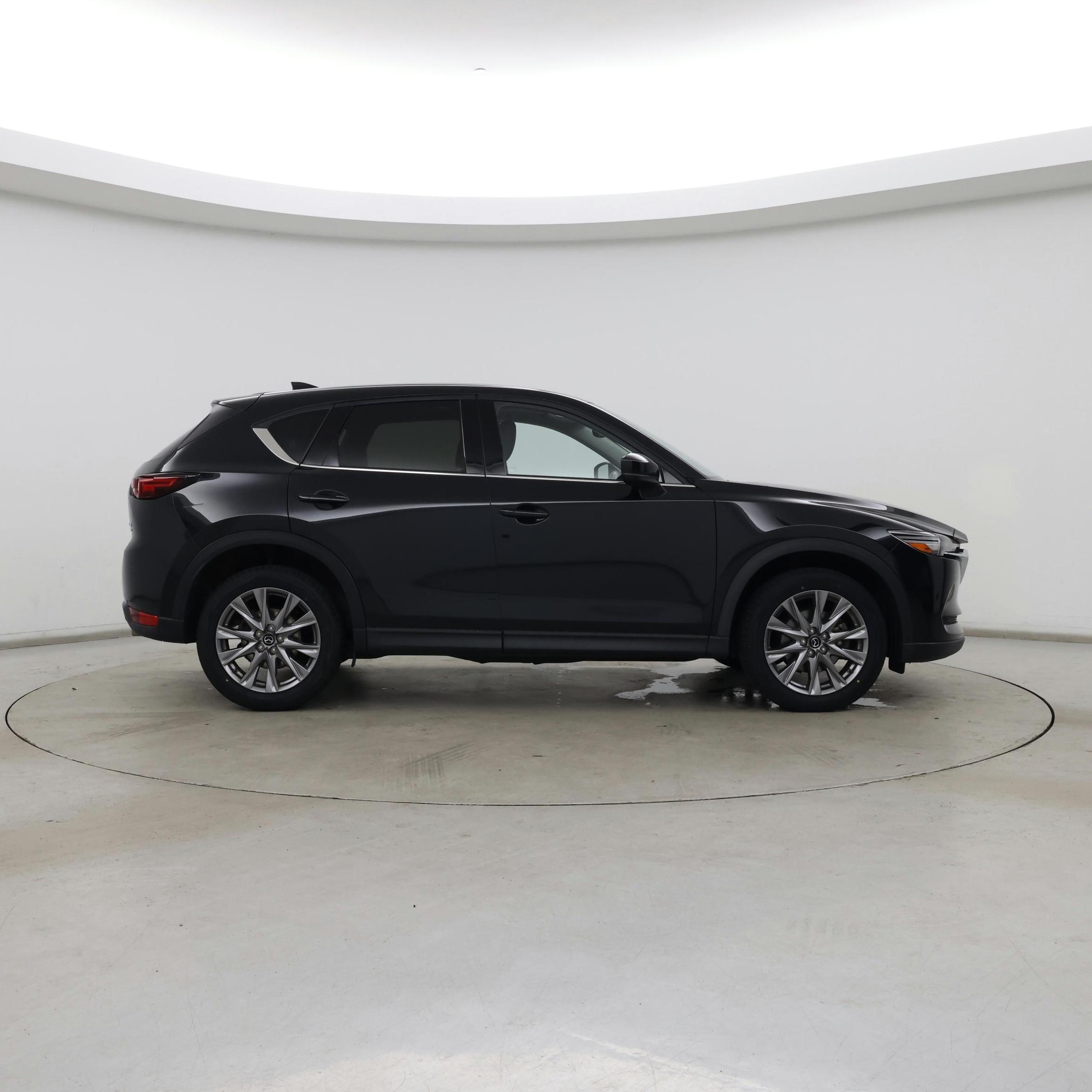 Thumbnail: 2021 Mazda CX-5 - 7