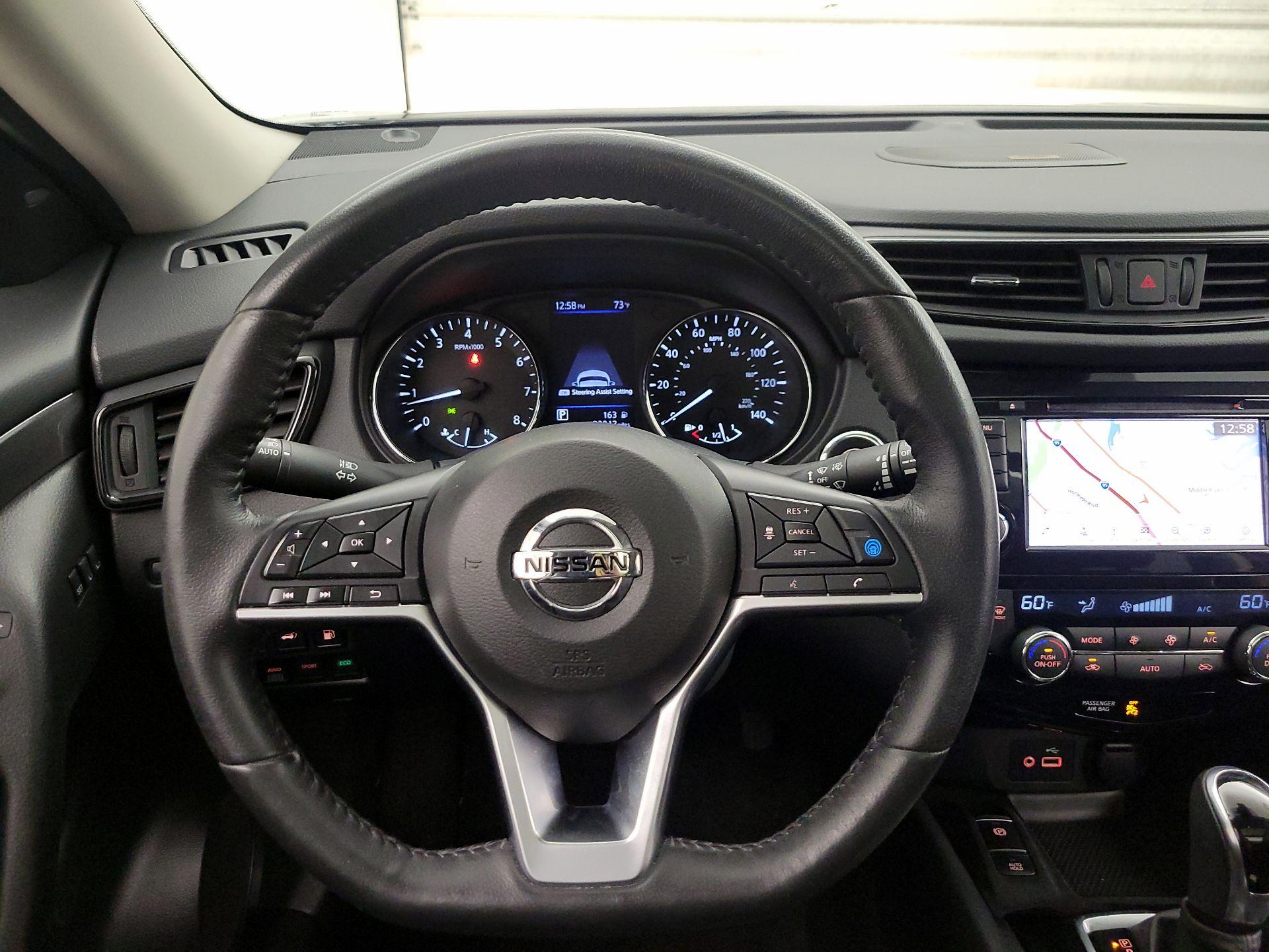 Thumbnail: 2019 Nissan Rogue - 10