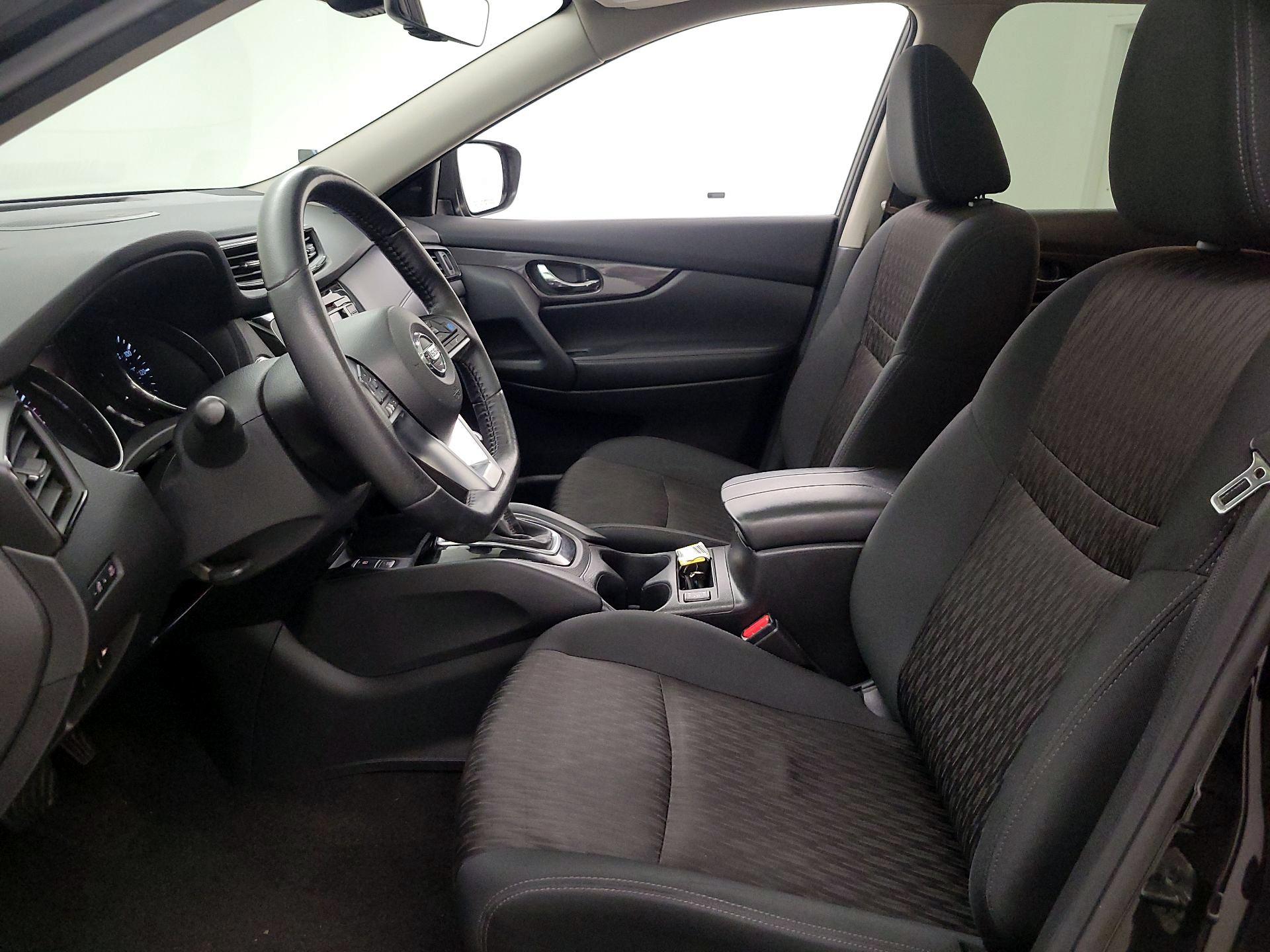Thumbnail: 2019 Nissan Rogue - 11