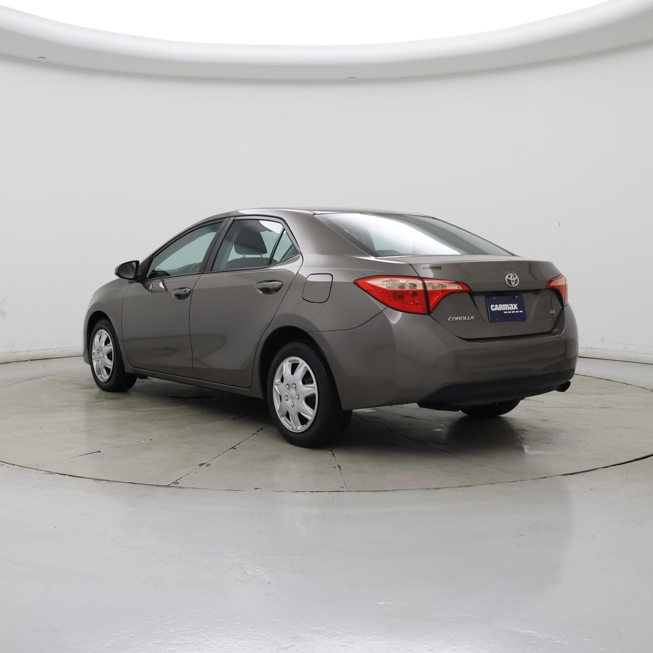 Thumbnail: 2017 Toyota Corolla - 2