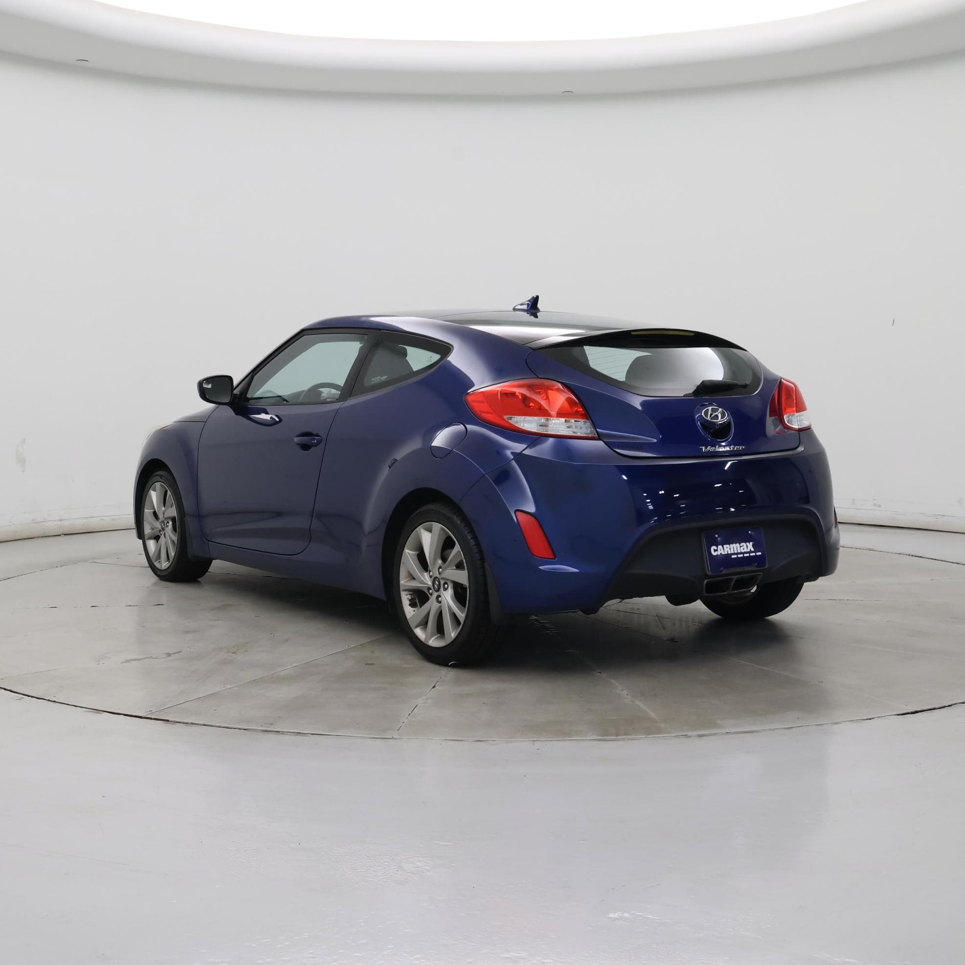 Thumbnail: 2017 Hyundai Veloster - 2