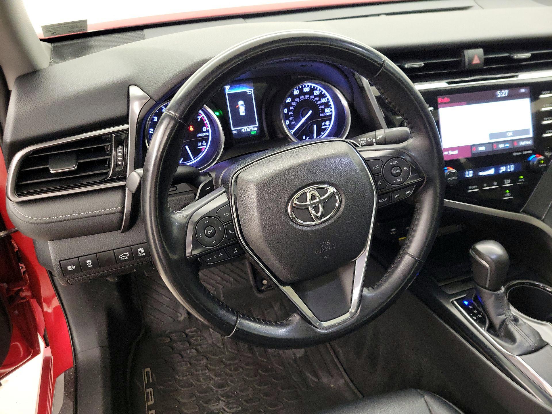 Thumbnail: 2019 Toyota Camry - 10