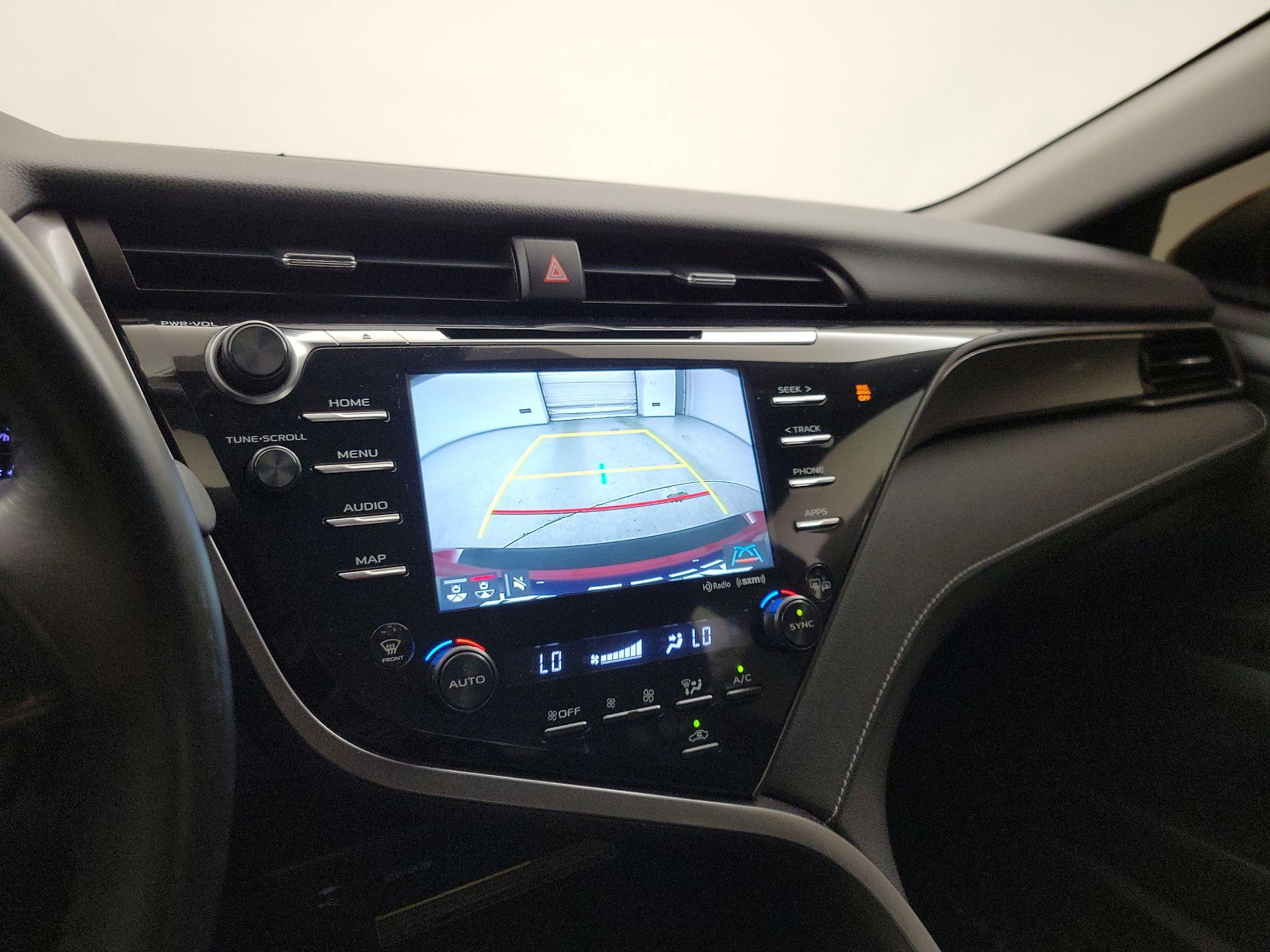 Thumbnail: 2019 Toyota Camry - 14