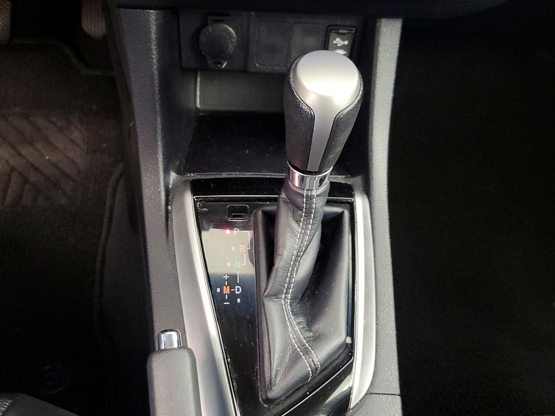 Thumbnail: 2014 Toyota Corolla - 17