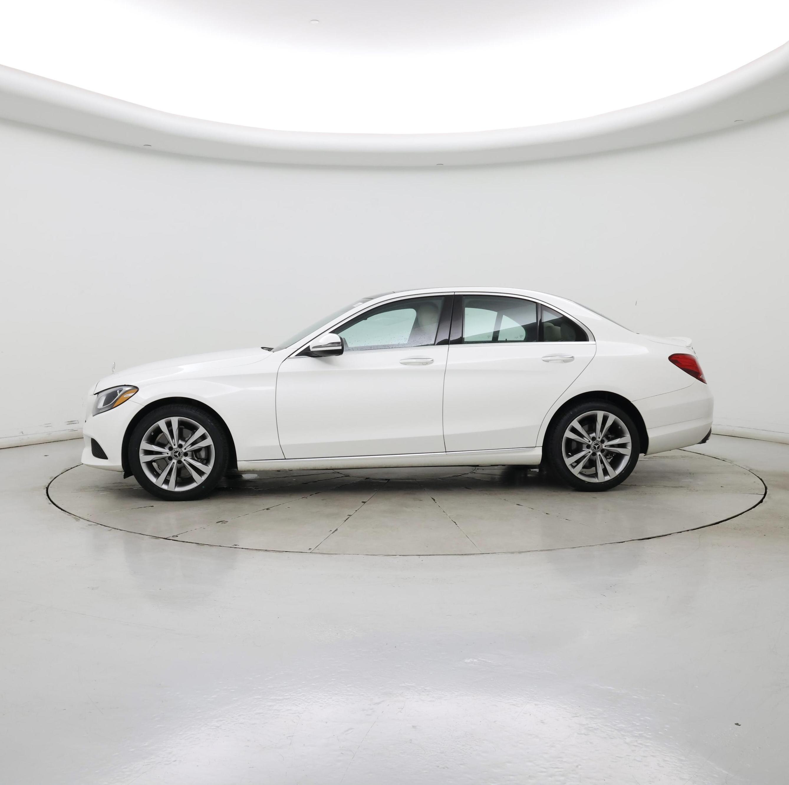 Thumbnail: 2018 Mercedes-Benz C-Class - 3