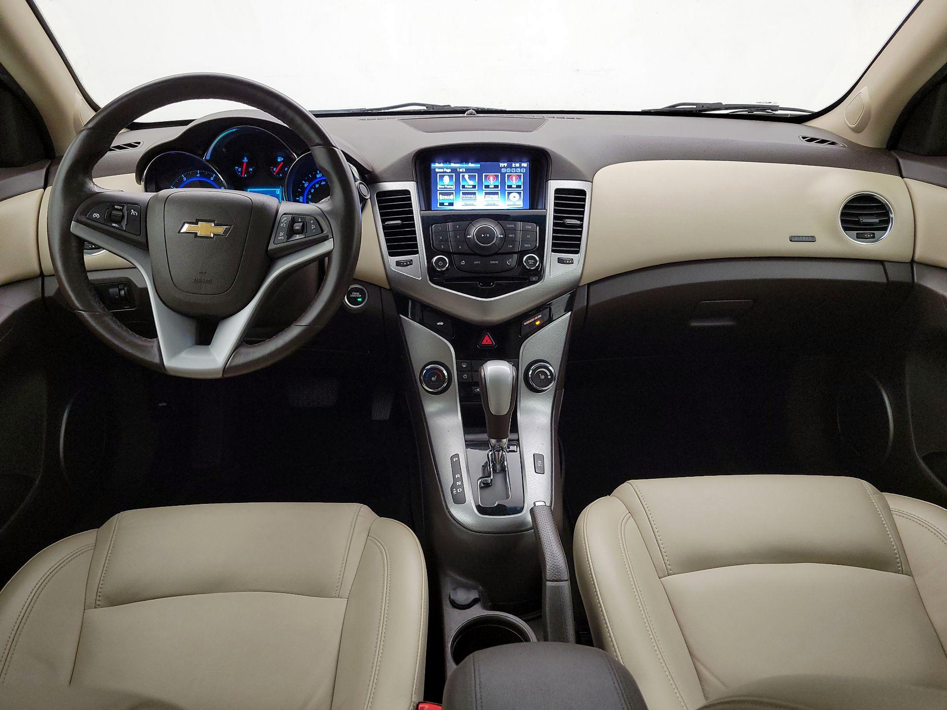 Thumbnail: 2015 Chevrolet Cruze - 9