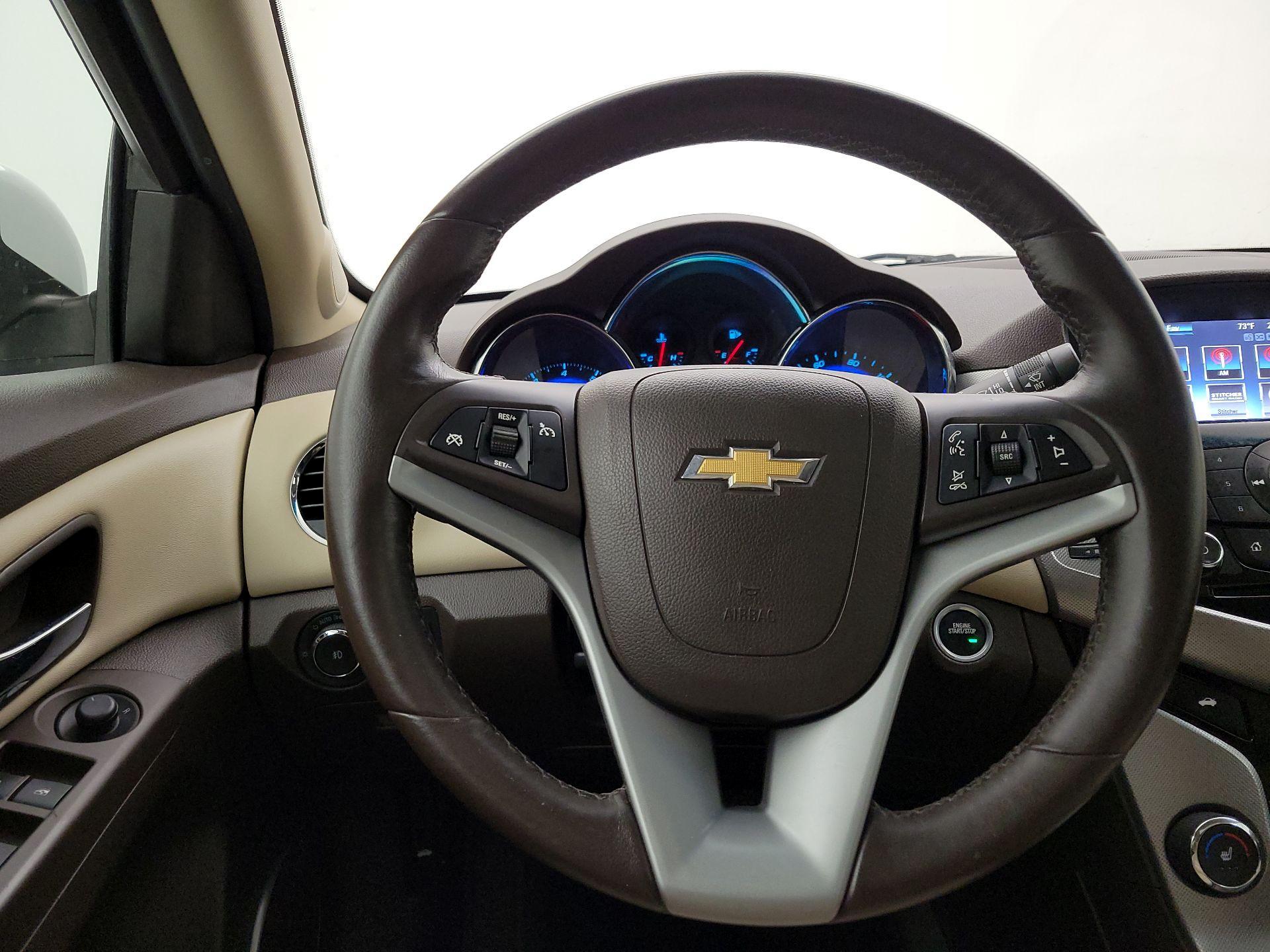 Thumbnail: 2015 Chevrolet Cruze - 10