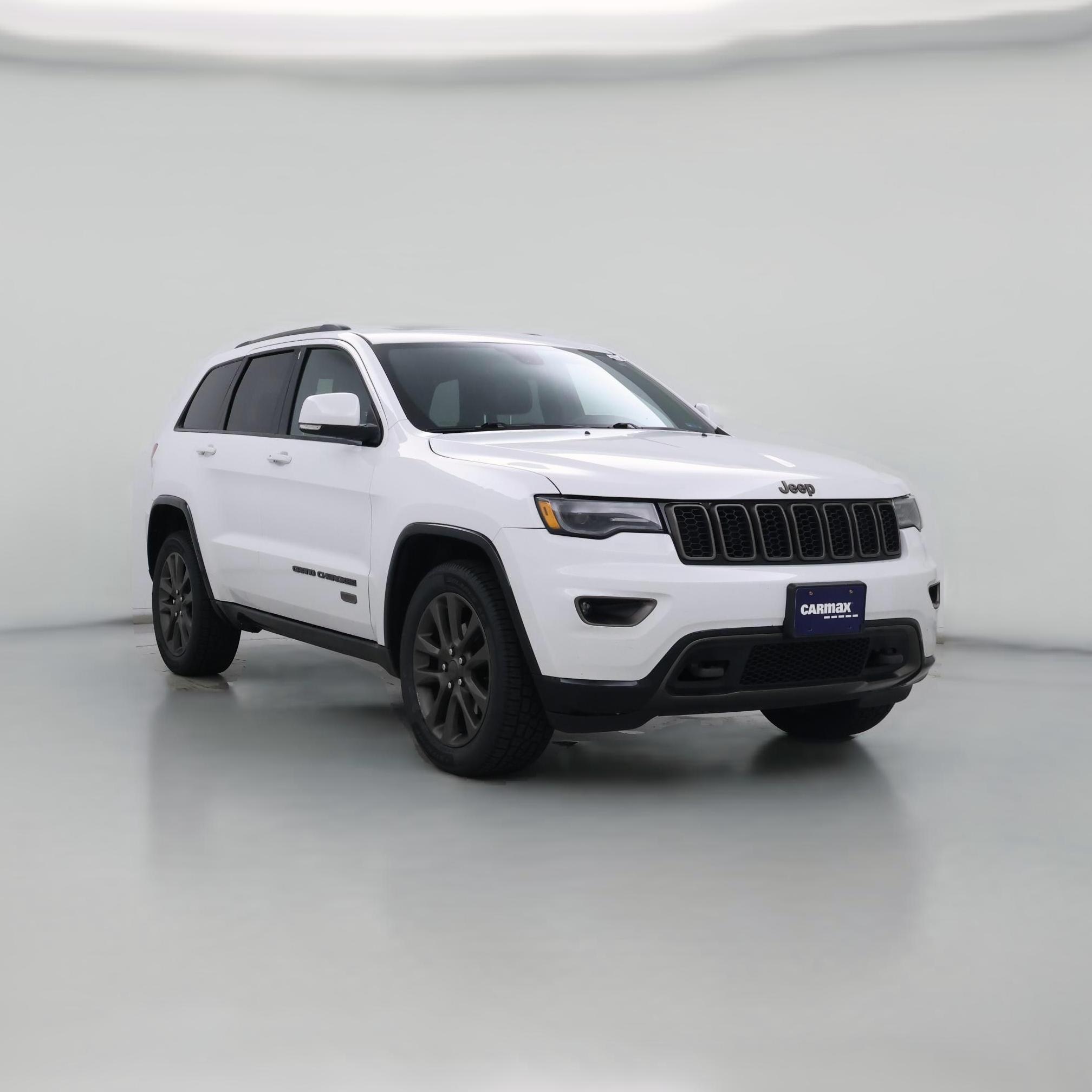 Thumbnail: 2016 Jeep Grand Cherokee - 1