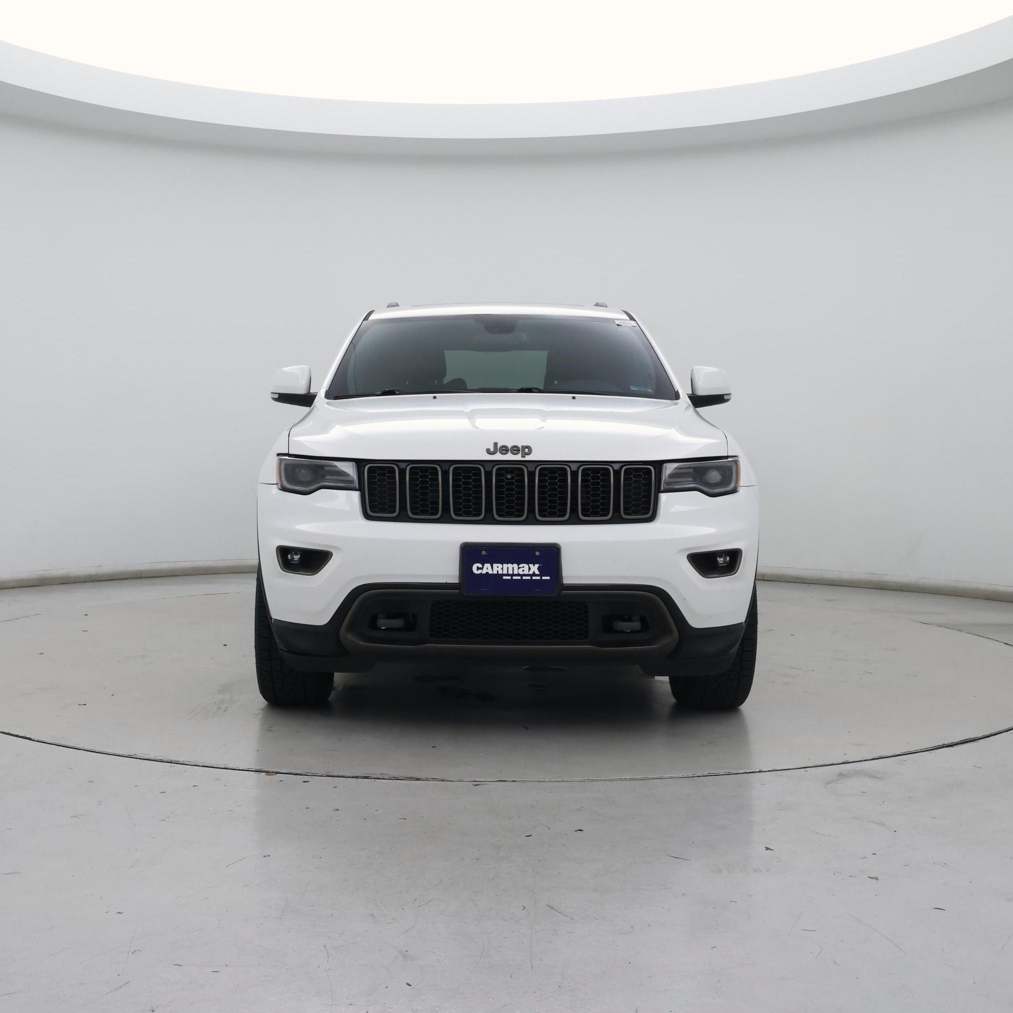 Thumbnail: 2016 Jeep Grand Cherokee - 5