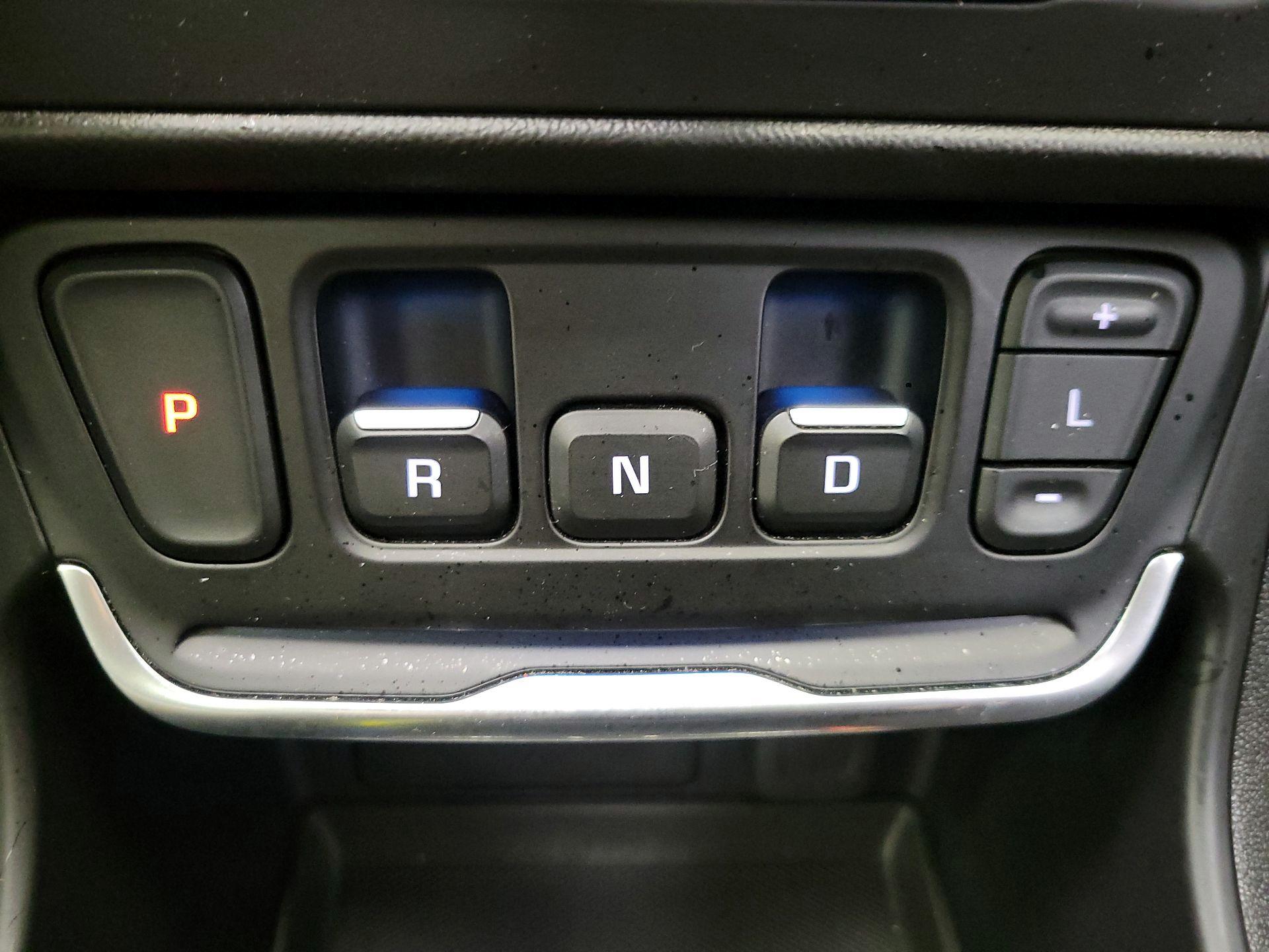 Thumbnail: 2020 GMC Terrain - 18