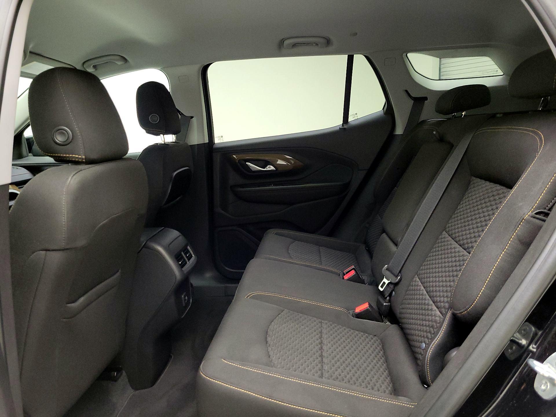 Thumbnail: 2020 GMC Terrain - 20