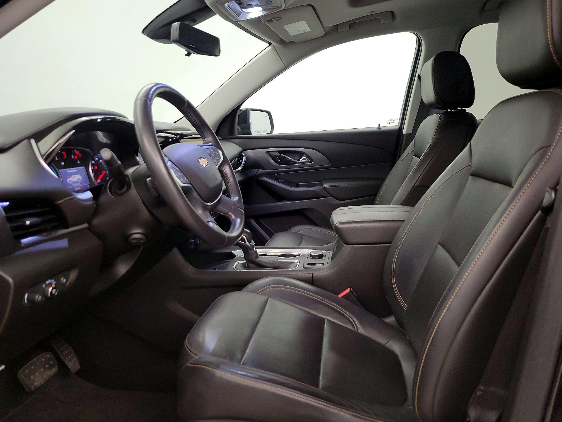 Thumbnail: 2021 Chevrolet Traverse - 11