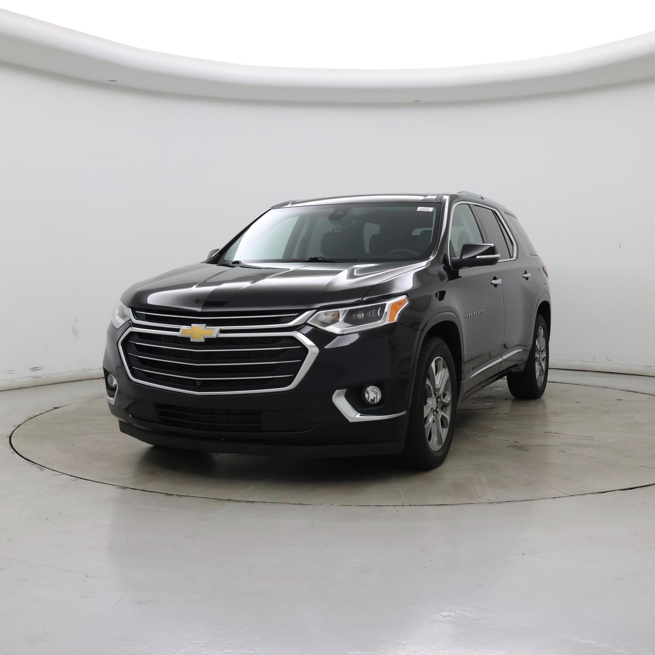 Thumbnail: 2021 Chevrolet Traverse - 4