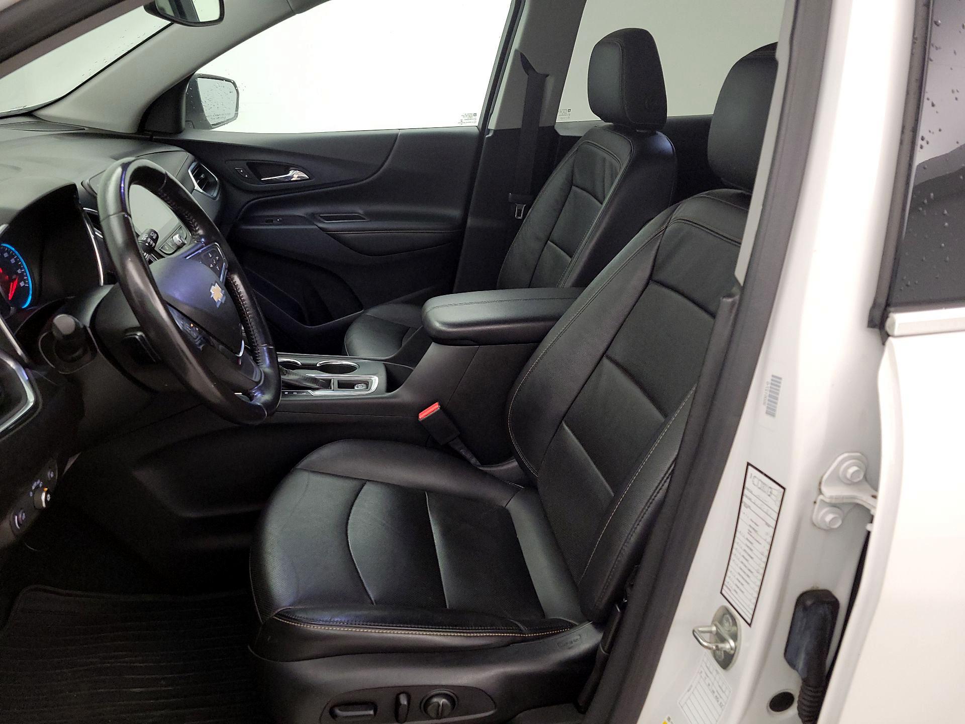 Thumbnail: 2020 Chevrolet Equinox - 11