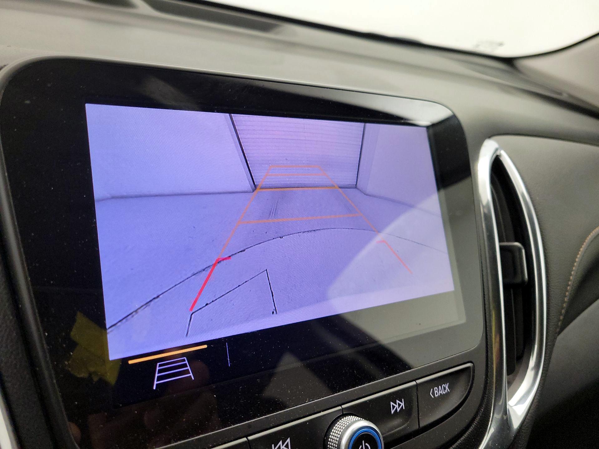 Thumbnail: 2020 Chevrolet Equinox - 14