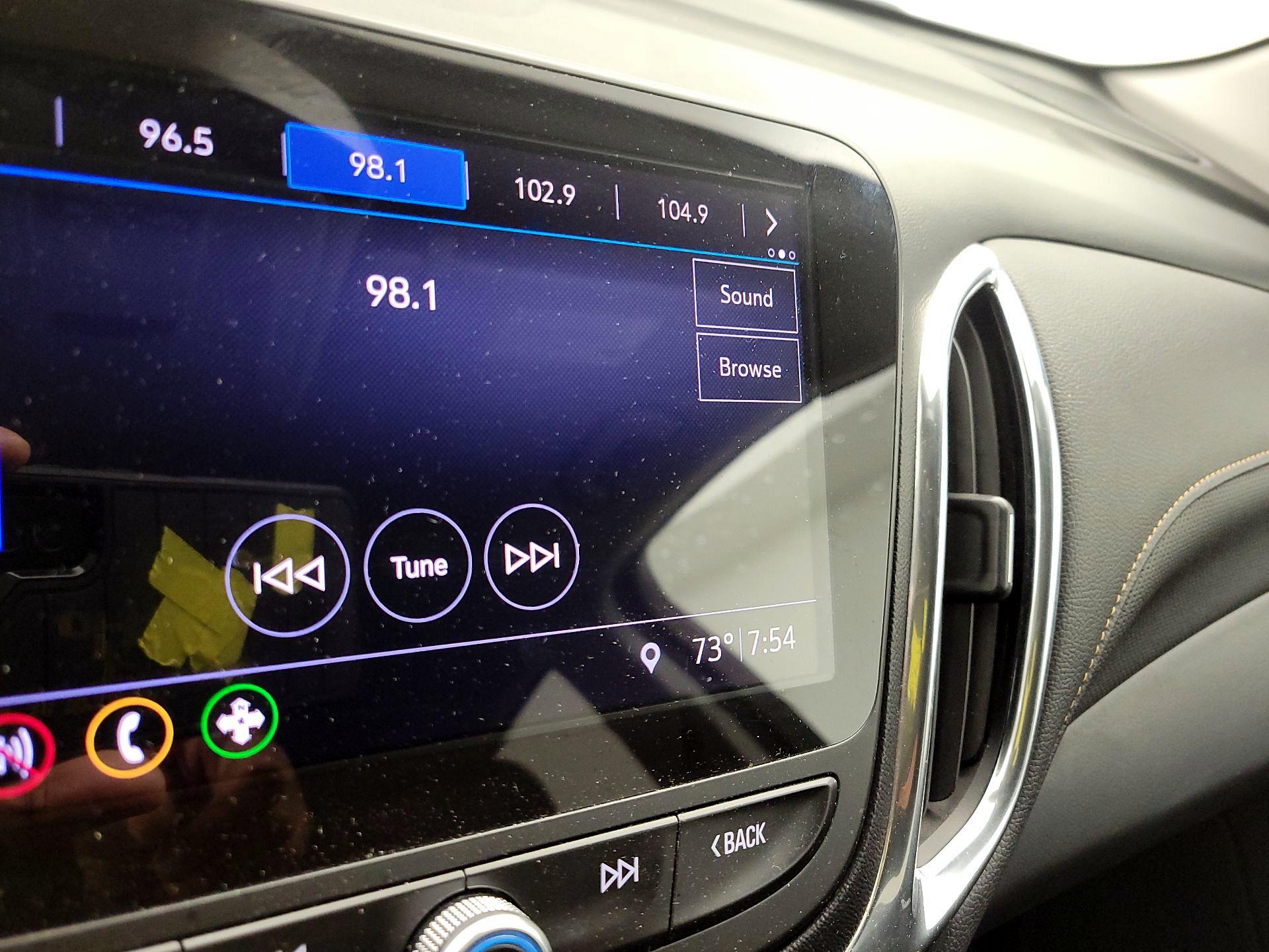 Thumbnail: 2020 Chevrolet Equinox - 15