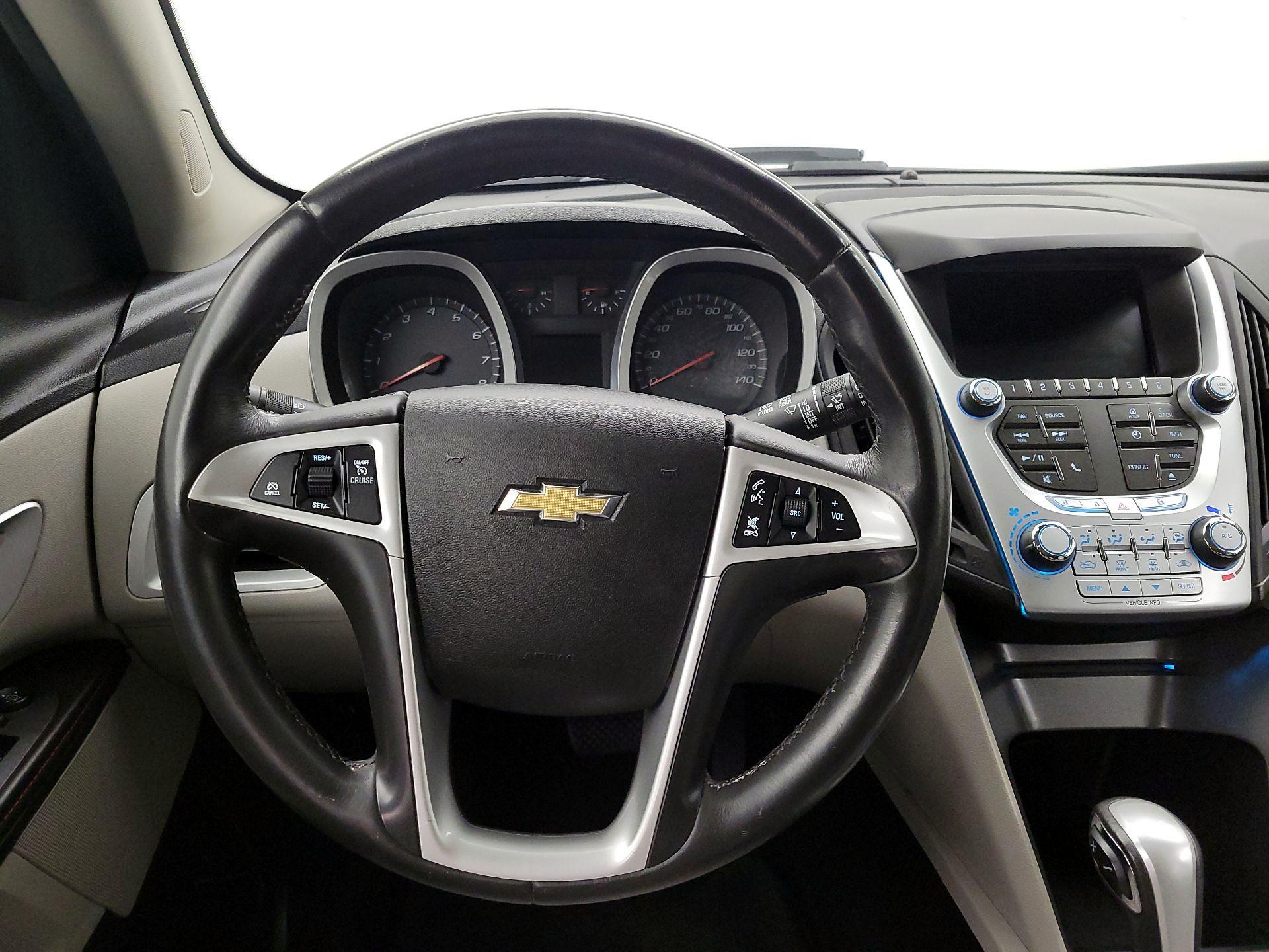 Thumbnail: 2015 Chevrolet Equinox - 10