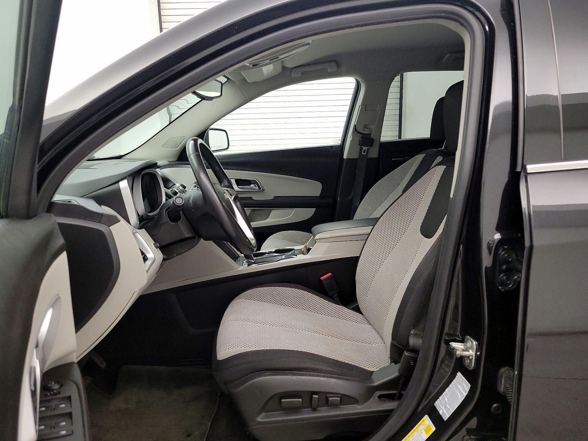 Thumbnail: 2015 Chevrolet Equinox - 11