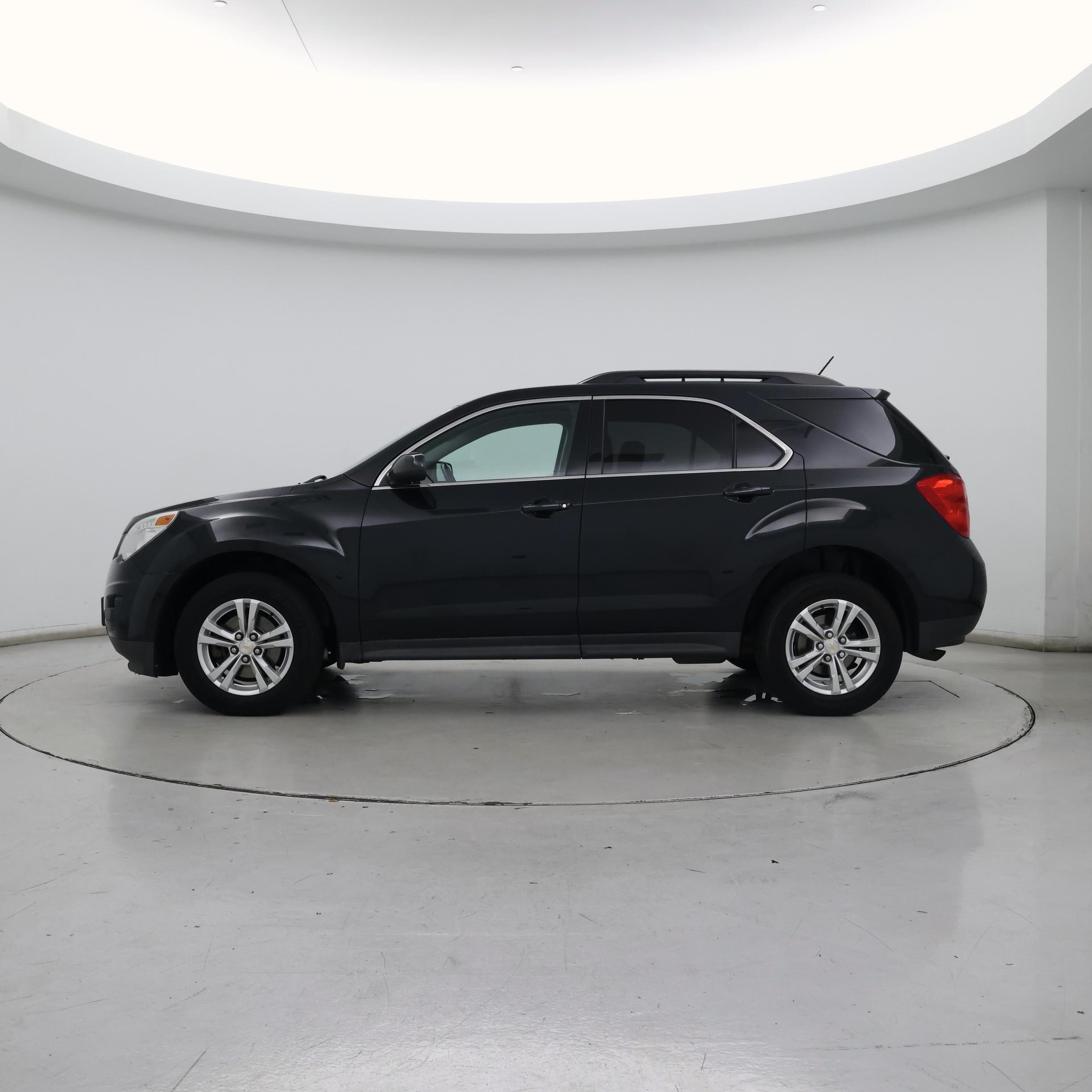 Thumbnail: 2015 Chevrolet Equinox - 3