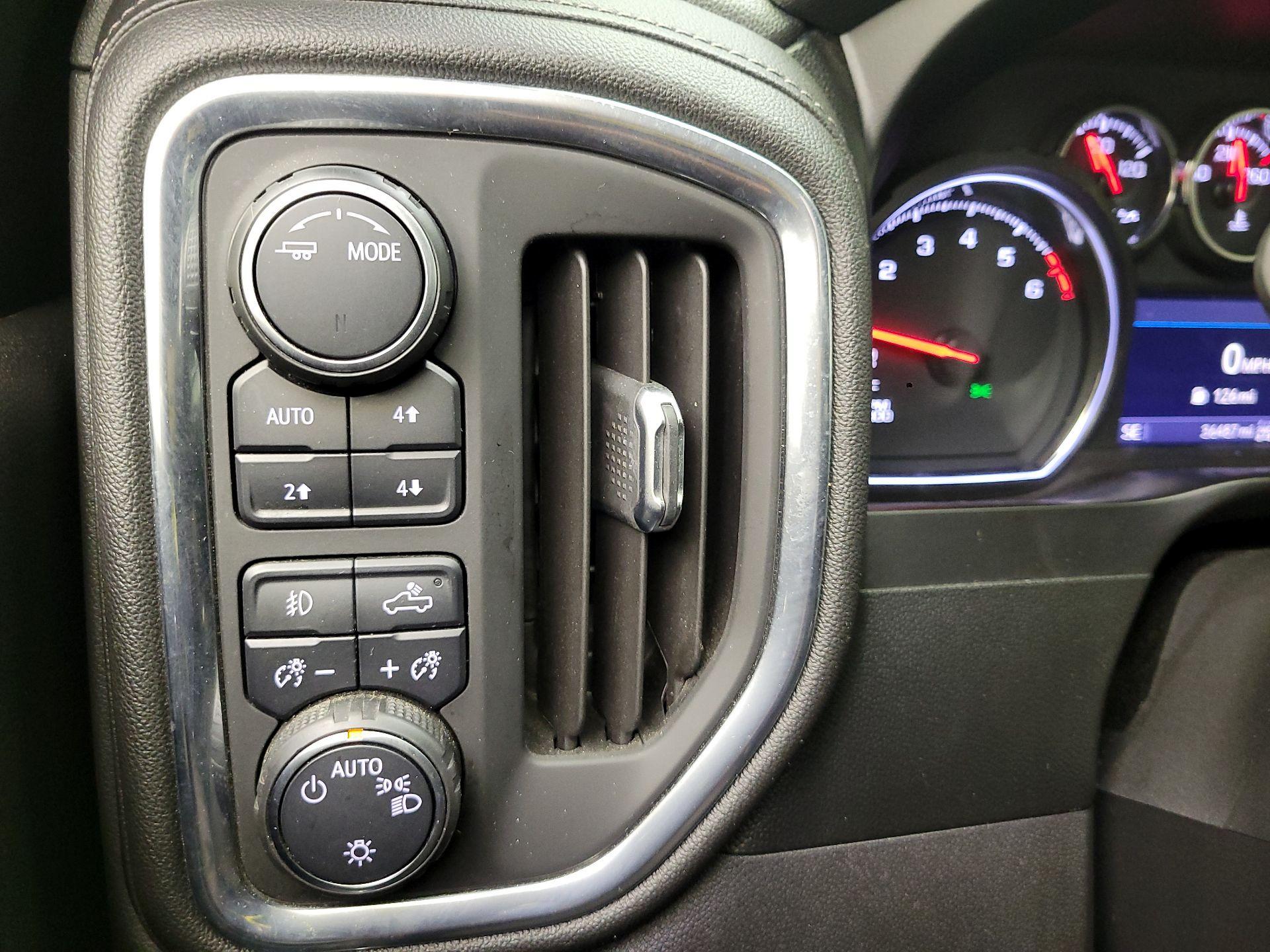 Thumbnail: 2021 Chevrolet Silverado 1500 - 13