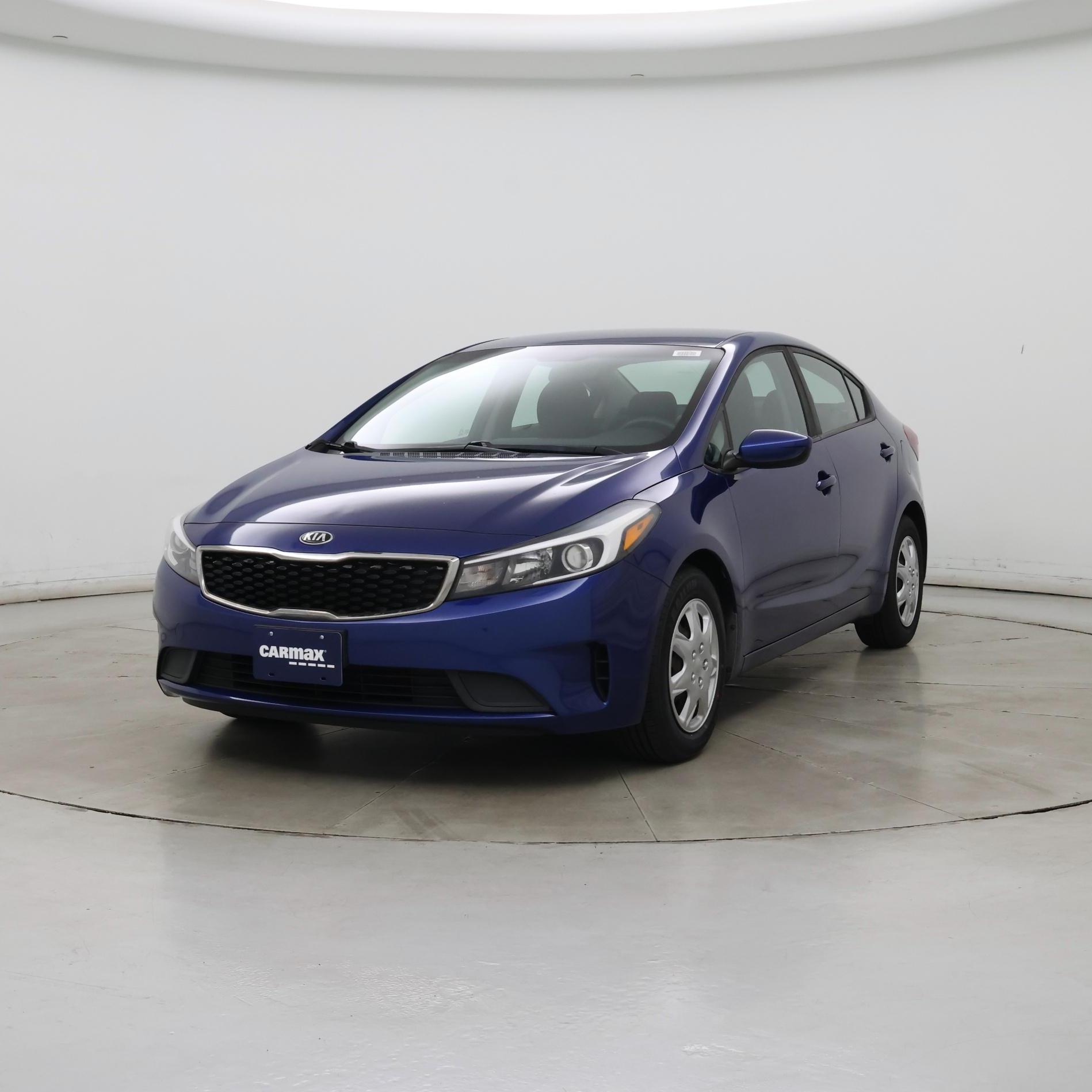 Thumbnail: 2017 Kia Forte - 4