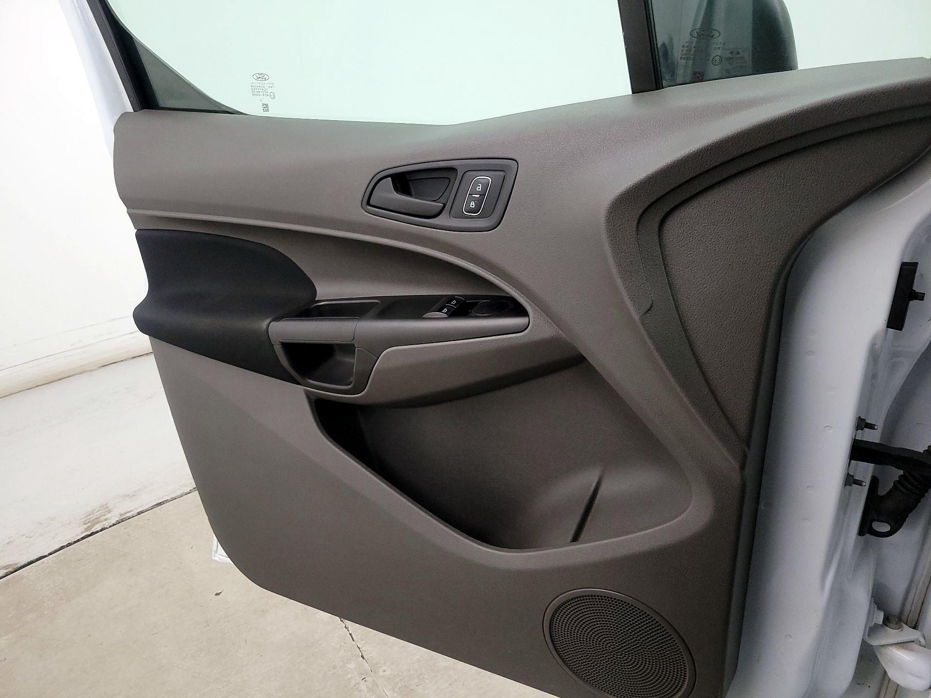 Thumbnail: 2019 Ford Transit Series - 12