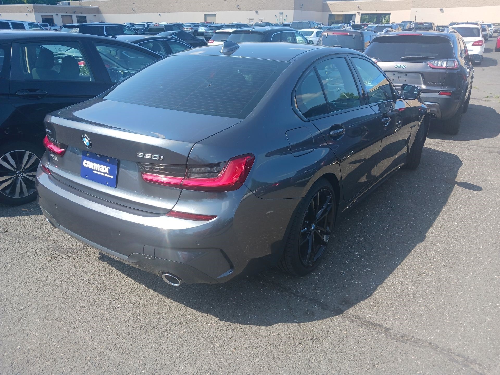 Thumbnail: 2020 BMW 3 Series - 3