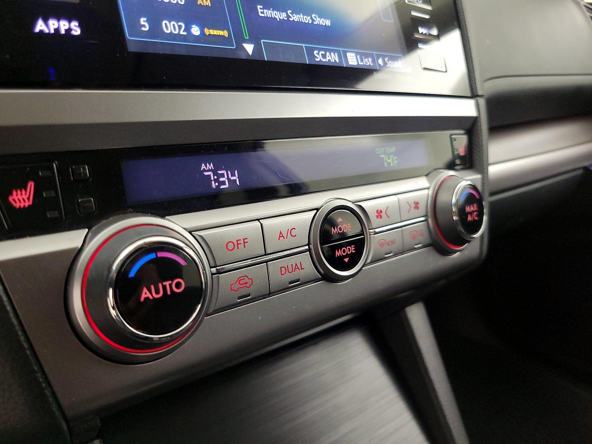 Thumbnail: 2016 Subaru Outback - 16
