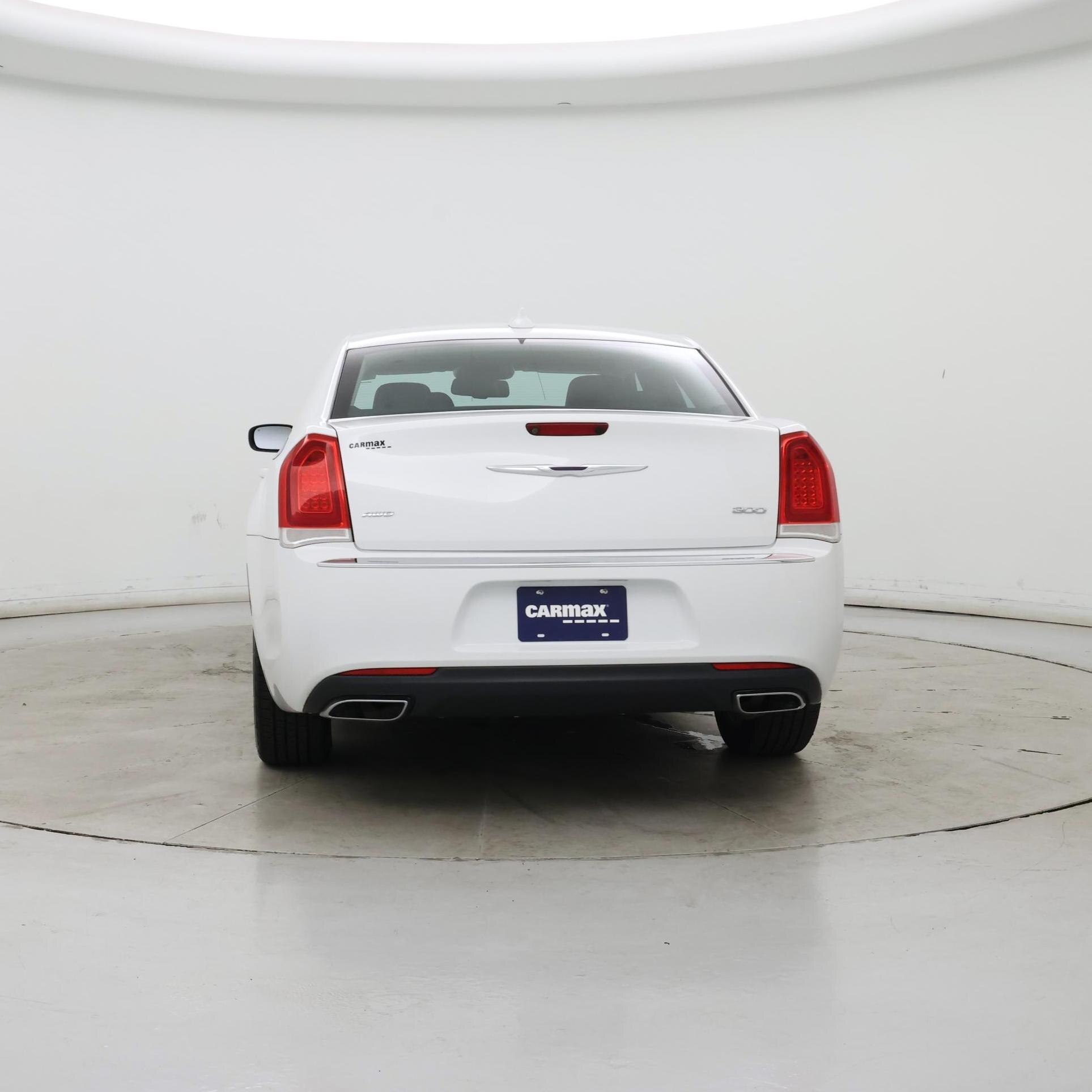 Thumbnail: 2016 Chrysler 300 - 6