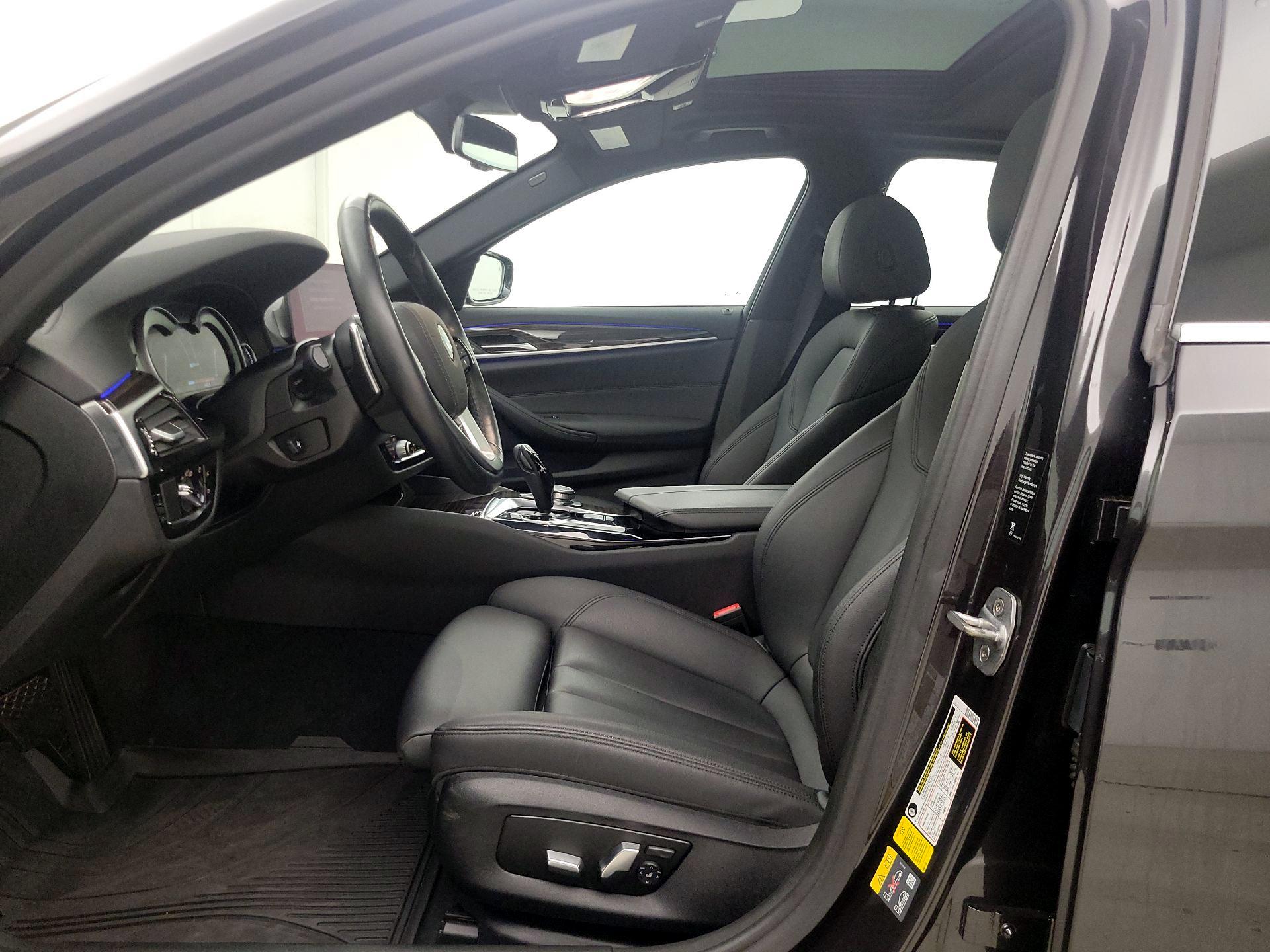 Thumbnail: 2019 BMW 5 Series - 11