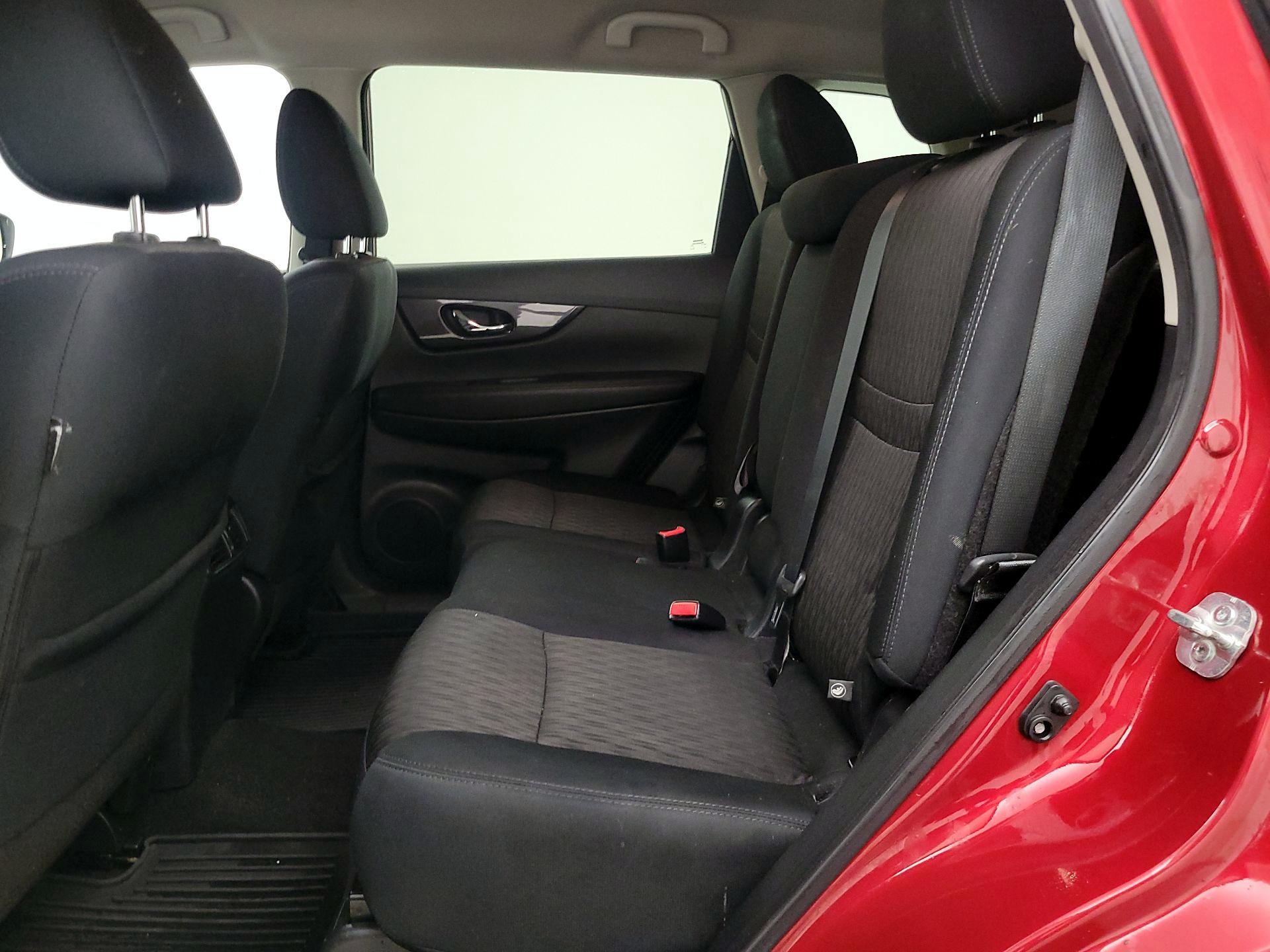 Thumbnail: 2019 Nissan Rogue - 19